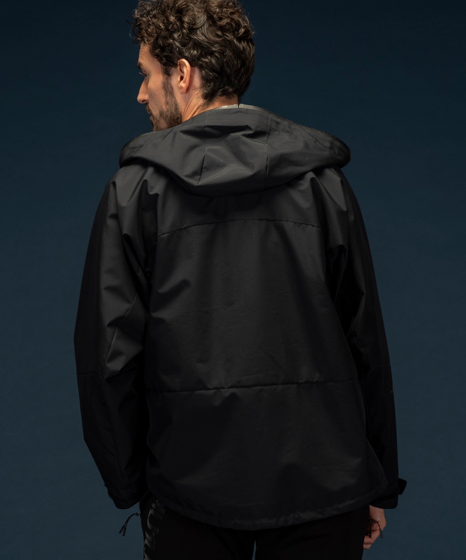 【シフォン/SHIFFON / MEN】の1PIU1UGUALE3 RELAX * +phenix マウンテンパーカー ウィンドストッパー/ゴアテックス インテリア・キッズ・メンズ・レディースファッション・服の通販 founy(ファニー) 　ファッション　Fashion　メンズファッション　Men's Style Online　アウトドア　Outdoor　グラフィック　Graphic　軽量　Lightweight　セットアップ　Set Up　パーカー　Hoodie　フロント　Front　ラグジュアリー　Luxury　リラックス　Relax　black|ID: prp329100004600056 ipo3291000000032700769