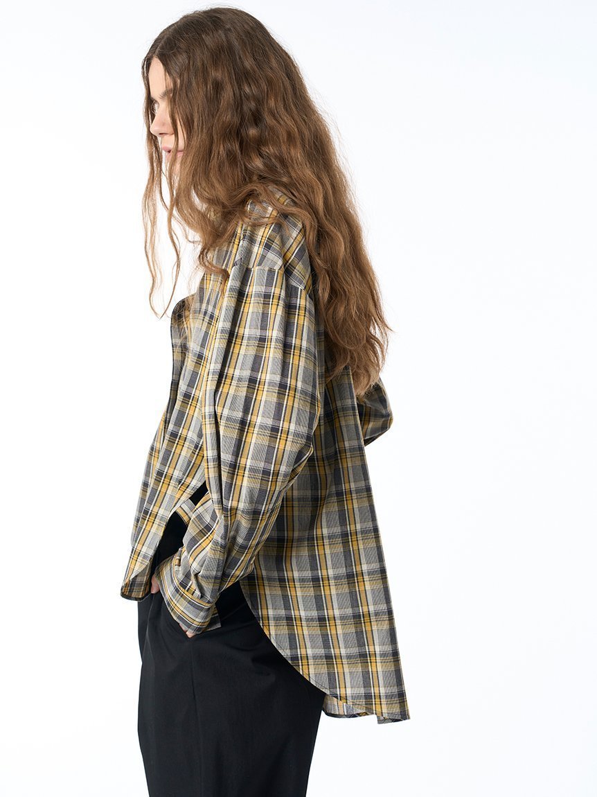 【スタイリング/styling】のサイドタブワイドシャツ インテリア・キッズ・メンズ・レディースファッション・服の通販 founy(ファニー) 　雑誌掲載アイテム　Magazine Items　ファッション雑誌　Fashion Magazines　ヴェリィ　VERY　オッジ　Oggi　ファッション　Fashion　レディースファッション　Ladies' Fashion Online　トップス・カットソー　Tops/Tshirt　シャツ/ブラウス　Shirts/Blouses　3月号　March Issue　6月号　June Issue　リラックス　Relax　雑誌　Magazine　NVY[089]|ID: prp329100004600066 ipo3291000000032700843