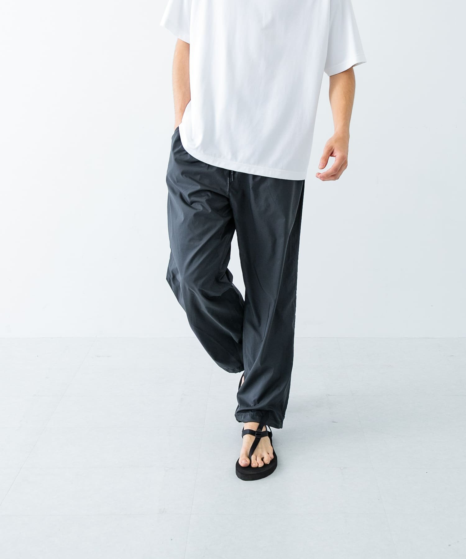 【アーバンリサーチ/URBAN RESEARCH / MEN】のSHADOW RIP EASY PANTS インテリア・キッズ・メンズ・レディースファッション・服の通販 founy(ファニー) 　ファッション　Fashion　メンズファッション　Men's Style Online　ボトムス　Bottoms/Men　軽量　Lightweight　サンダル　Sandals　スニーカー　Sneakers　スピンドル　Spindle　セットアップ　Set Up　なめらか　Smooth　パターン　Pattern　ポケット　Pocket　ポロシャツ　Polo Shirt　リップ　Lip　リラックス　Relax　S/S・春夏　Ss・Spring/Summer　夏　Summer　2025年　2025　2025春夏・S/S　Ss,Spring/Summer,2025　CHARCOAL|ID: prp329100004600215 ipo3291000000032701855