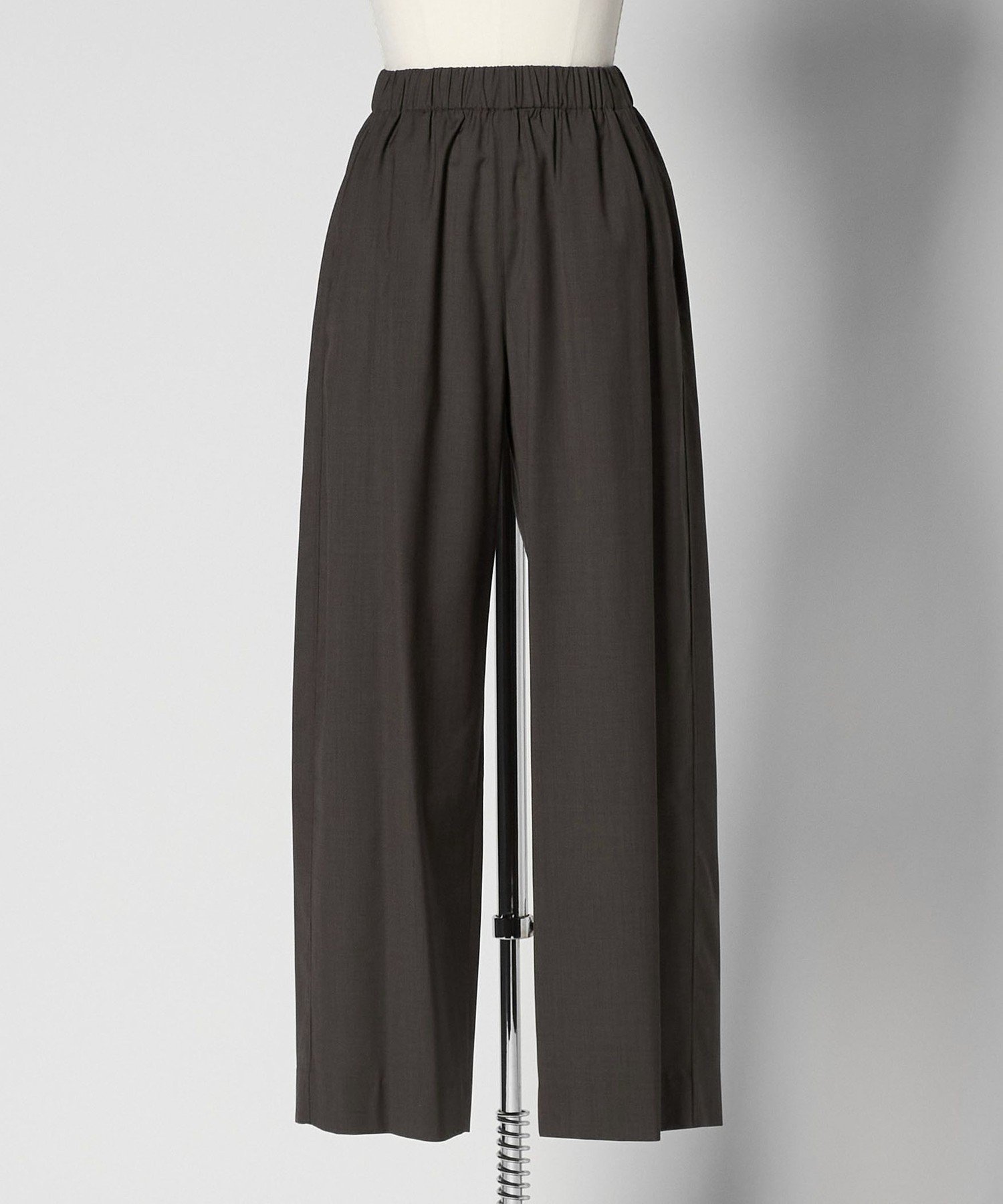 【ユナイテッドアローズ/UNITED ARROWS】のLOEFF トロピカルウール ハーレムパンツ インテリア・キッズ・メンズ・レディースファッション・服の通販 founy(ファニー) 　ファッション　Fashion　レディースファッション　Ladies' Fashion Online　パンツ　Pants　おすすめ　Recommend　ギャザー　Gather　サマー　Summer　セットアップ　Set Up　リラックス　Relax　エレガント 上品　Elegant　MD.BROWN|ID: prp329100004600252 ipo3291000000032702142