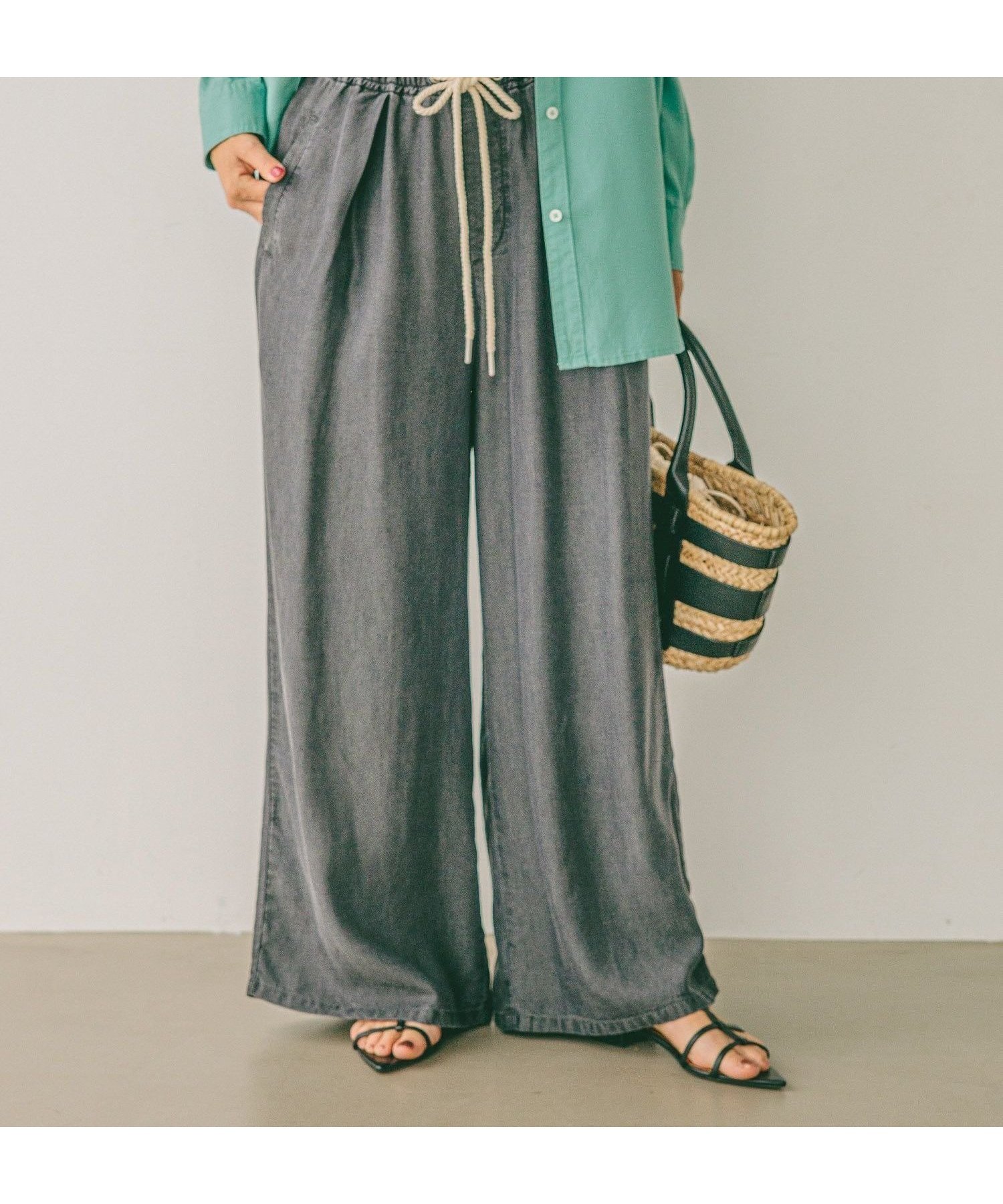 【ベイフロー/BAYFLOW】のテンセルデニムワイドパンツ インテリア・キッズ・メンズ・レディースファッション・服の通販 founy(ファニー) 　ファッション　Fashion　レディースファッション　Ladies' Fashion Online　パンツ　Pants　おすすめ　Recommend　インディゴ　Indigo　スピンドル　Spindle　デニム　Denim　ブリーチ　Bleach　リラックス　Relax　ワイド　Wide　夏　Summer　春　Spring　S/S・春夏　Ss・Spring/Summer　ブラック19|ID: prp329100004600305 ipo3291000000032702533