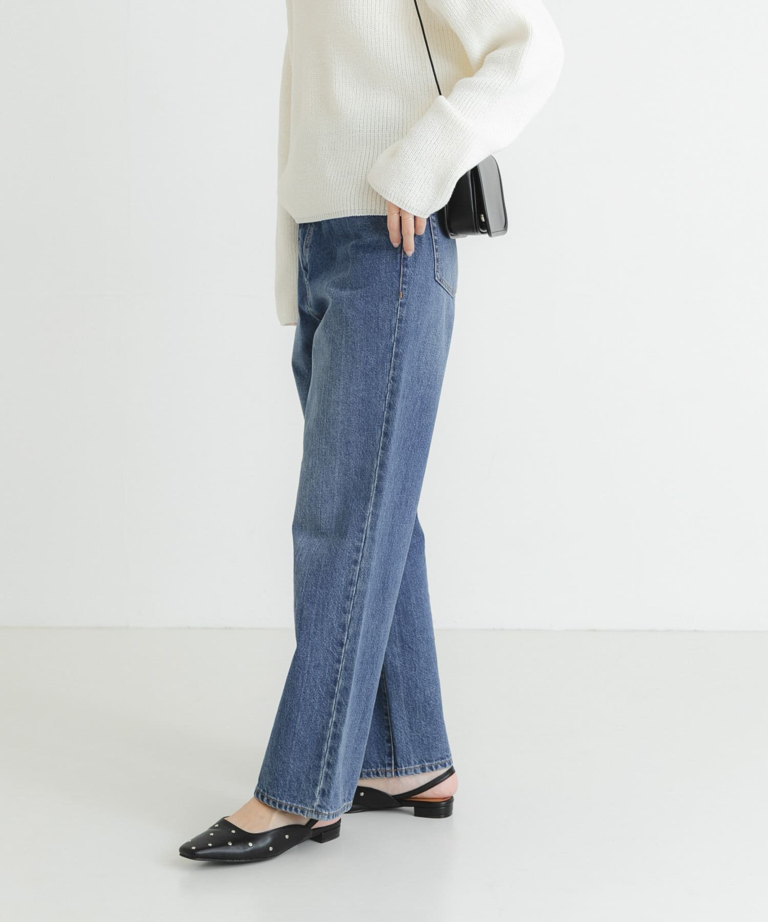 【アーバンリサーチ/URBAN RESEARCH】の『3サイズ展開』new basic ストレートフィットデニムパンツ インテリア・キッズ・メンズ・レディースファッション・服の通販 founy(ファニー) 　ファッション　Fashion　レディースファッション　Ladies' Fashion Online　パンツ　Pants　デニムパンツ　Denim Pants　2024年　2024　2024-2025秋冬・A/W　Aw/Autumn/Winter/Fw/Fall/2024-2025　冬　Winter　おすすめ　Recommend　コンパクト　Compact　ストレート　Straight　セットアップ　Set Up　デニム　Denim　フィット　Fit　ベーシック　Basic　ポケット　Pocket　A/W・秋冬　Aw・Autumn/Winter・Fw・Fall-Winter　INDIGO|ID: prp329100004600364 ipo3291000000032703018