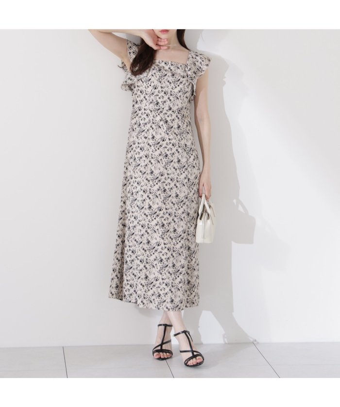 【プロポーション ボディドレッシング/PROPORTION BODY DRESSING】の小花柄レディワンピース インテリア・キッズ・メンズ・レディースファッション・服の通販 founy(ファニー) https://founy.com/ ファッション Fashion レディースファッション Fashion for Women ワンピース Dresses スリム Slim, Slim Fit スリーブ Sleeve, Long Sleeve / Short Sleeve デコルテ Décolleté, Neckline フリル Frill, Ruffle リボン Ribbon, Bow |ID: prp329100004600510 ipo3291000000032708355