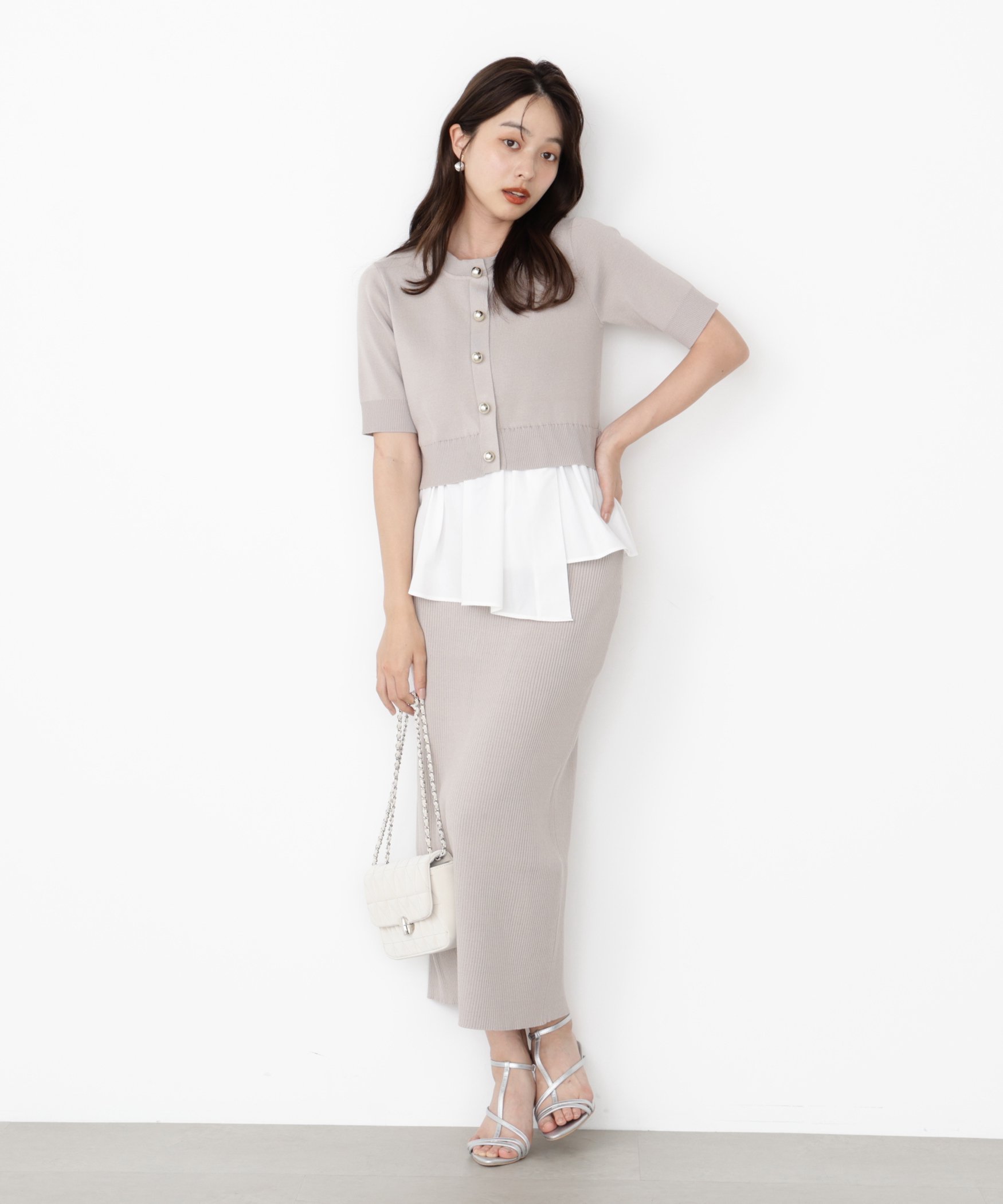 【プロポーション ボディドレッシング/PROPORTION BODY DRESSING】のレイヤード風ニットセットアップ インテリア・キッズ・メンズ・レディースファッション・服の通販 founy(ファニー) 　ファッション　Fashion　レディースファッション　Fashion for Women　トップス・カットソー　Cut & Sew Tops　ニット　Knit Tops & Sweaters　カーディガン　Cardigan, Knitwear　セットアップ　Set-Up, Coordinated Outfit　バランス　Balance, Style Balance　フェミニン　Feminine, Girly　グレージュ×ホワイト|ID: prp329100004600511 ipo3291000000032708366