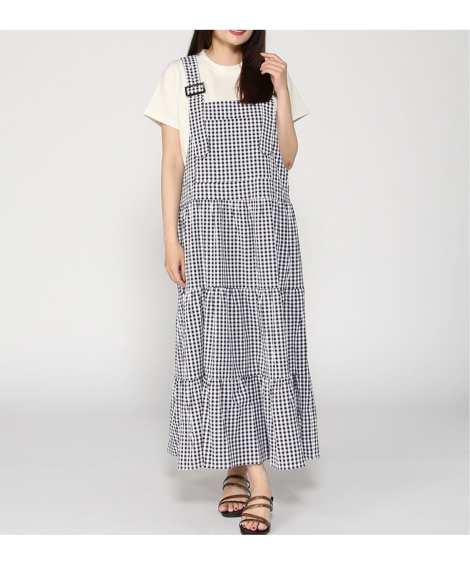 【ドゥーラドゥーラ/Doula Doula】のgirlydoll/ギンガムチェックティアードフレアジャンパースカート 人気、トレンドファッション・服の通販 founy(ファニー) 　ファッション　Fashion　レディースファッション　Fashion for Women　スカート　Skirts　インナー　Innerwear　春　Spring　ギンガム　Gingham, Gingham Fabric　サンダル　Sandals, Summer Shoes　シンプル　Simple, Minimal　スニーカー　Sneakers, Trainers　タンク　Tank Top, Sleeveless Top　チェック　Check, Plaid, Tartan　フィット　Fit, Slim Fit　フェミニン　Feminine, Girly　フレア　Flare, Flared　リラックス　Relax, Relaxed Fit　S/S・春夏　SS, Spring/Summer, Warm Season　夏　Summer　 other-1|ID: prp329100004600601 ipo3291000000032708970