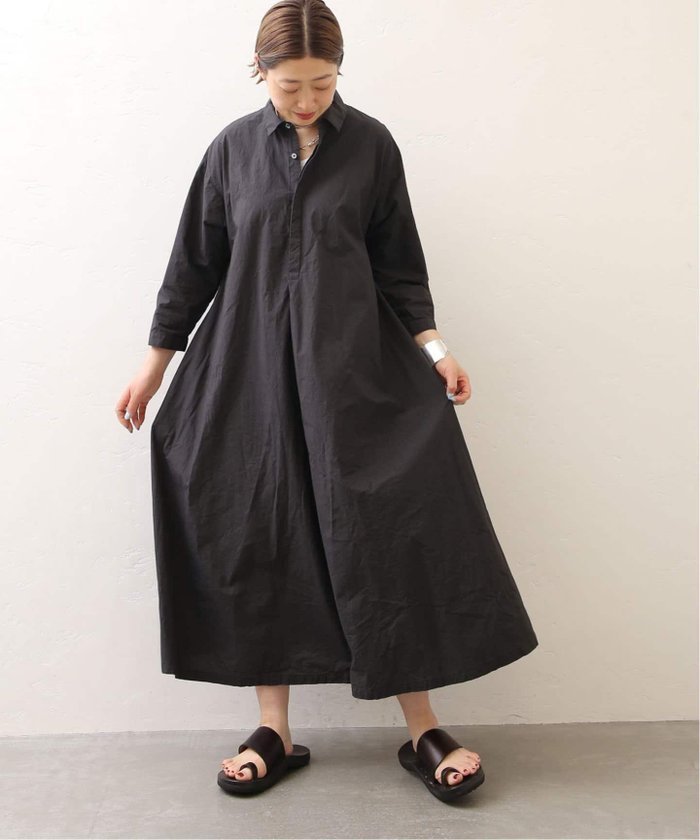【その他のブランド/Other】のタイプライター フレアーワンピース インテリア・キッズ・メンズ・レディースファッション・服の通販 founy(ファニー) https://founy.com/ ファッション Fashion レディースファッション Fashion for Women ワンピース Dresses 2025年 2025 2025春夏・S/S Spring/Summer 2025 SS25 カフス Cuff Design ストライプ Stripe, Striped Pattern タイプライター Typewriter Fabric, Crisp Cotton ヴィンテージ Vintage Style 無地 Plain, Solid Color |ID: prp329100004600612 ipo3291000000032709068