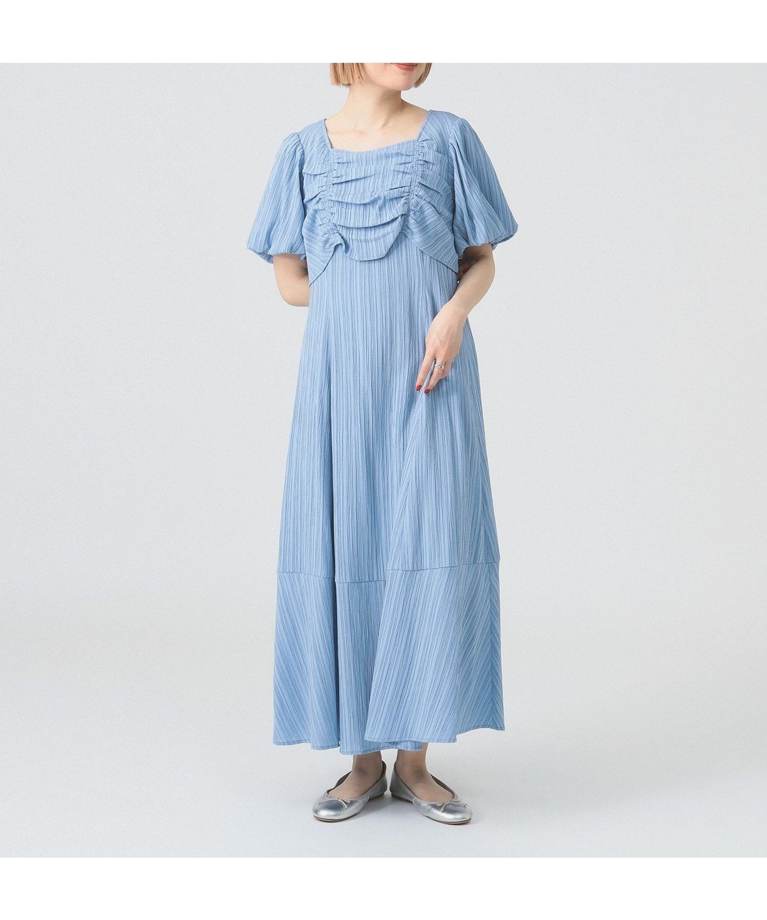 【ビームス ウイメン/BEAMS】のジャカード スクエアネック パフスリーブ ワンピース インテリア・キッズ・メンズ・レディースファッション・服の通販 founy(ファニー) 　ファッション　Fashion　レディースファッション　Fashion for Women　ワンピース　Dresses　ジップ　Zip, Zipper　ジャカード／ジャガード　Jacquard, Woven Pattern　スクエア　Square, Square Shape　スリーブ　Sleeve, Long Sleeve / Short Sleeve　BLUE|ID: prp329100004600627 ipo3291000000032709255