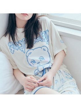 【スナイデル ホーム/SNIDEL HOME】の【限定カラーあり】【icy baby】【接触冷感】Tシャツセットアップ 人気、トレンドファッション・服の通販 founy(ファニー) ファッション Fashion レディースファッション Fashion for Women トップス・カットソー Cut & Sew Tops シャツ・ブラウス・オフィスカジュアル Elegant Blouses & Button-Ups ロングTシャツ・Tシャツ Longline T-Shirts & Tees イラスト Illustration コレクション Collection, Seasonal Line ショーツ Shorts, Short Pants ショート Short, Short Length スポーティ Sporty, Casual Athletic セットアップ Set-Up, Coordinated Outfit 雑誌 Magazine, Fashion Magazine プリント Print, Printed Pattern ランニング Running, Running Wear, Activewear, Jogging おすすめ Recommended / Our Picks 夏 Summer ギフト プレゼント Gift / Present |ID:prp329100004600631
