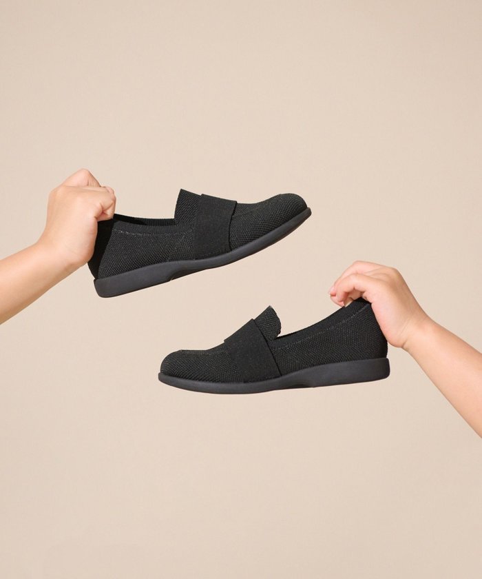 【ステッピ/steppi / KIDS】の撥水 洗えるニットシューズ KIDS スリップオン シューズ インテリア・キッズ・メンズ・レディースファッション・服の通販 founy(ファニー) https://founy.com/ ファッション Fashion キッズファッション Fashion for Kids 洗える Machine Washable クッション Cushion, Throw Pillow 軽量 Lightweight, Ultra Light シューズ Shoes, Footwear シンプル Simple, Minimal スニーカー Sneakers, Trainers バランス Balance, Style Balance ランニング Running, Running Wear, Activewear, Jogging セレモニー Ceremony |ID: prp329100004600737 ipo3291000000032710259