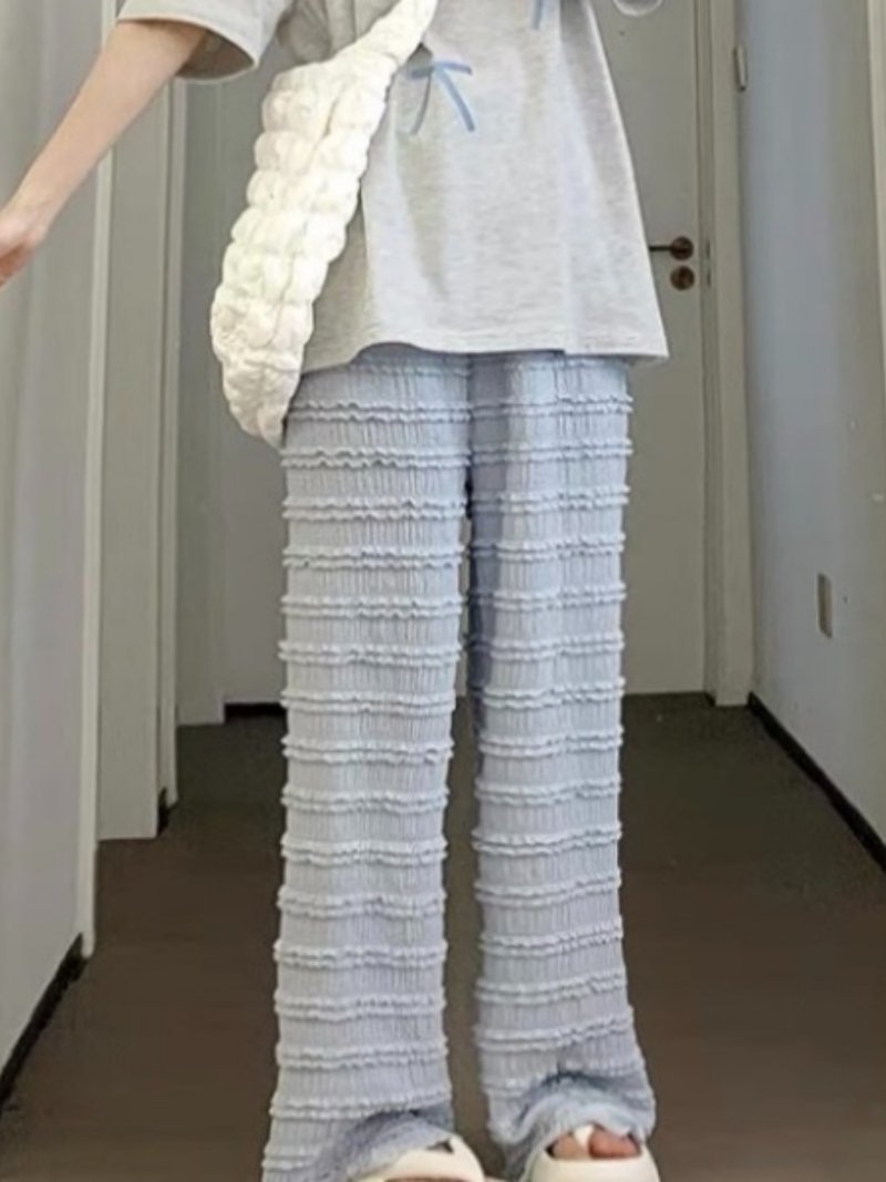 【その他のブランド/Other】のミニフリルパンツ/リボン柄・ドット柄 インテリア・キッズ・メンズ・レディースファッション・服の通販 founy(ファニー) 　ファッション　Fashion　レディースファッション　Fashion for Women　パンツ　Pants & Trousers　春　Spring　秋　Autumn　カットソー　Cut and Sewn Top　ショート　Short, Short Length　スラックス　Slacks, Dress Pants　ドット　Polka Dot, Dot Pattern　フィット　Fit, Slim Fit　フォルム　Silhouette, Form　プリント　Print, Printed Pattern　無地　Plain, Solid Color　リボン　Ribbon, Bow　リラックス　Relax, Relaxed Fit　ロング　Long, Long-Length　楽ちん　Easy Fit, Comfortable　ワイド　Wide, Wide Fit　S/S・春夏　SS, Spring/Summer, Warm Season　夏　Summer　ビジネス 仕事 通勤　Business / Work / Commuting　ライトブルー|ID: prp329100004600949 ipo3291000000032711422