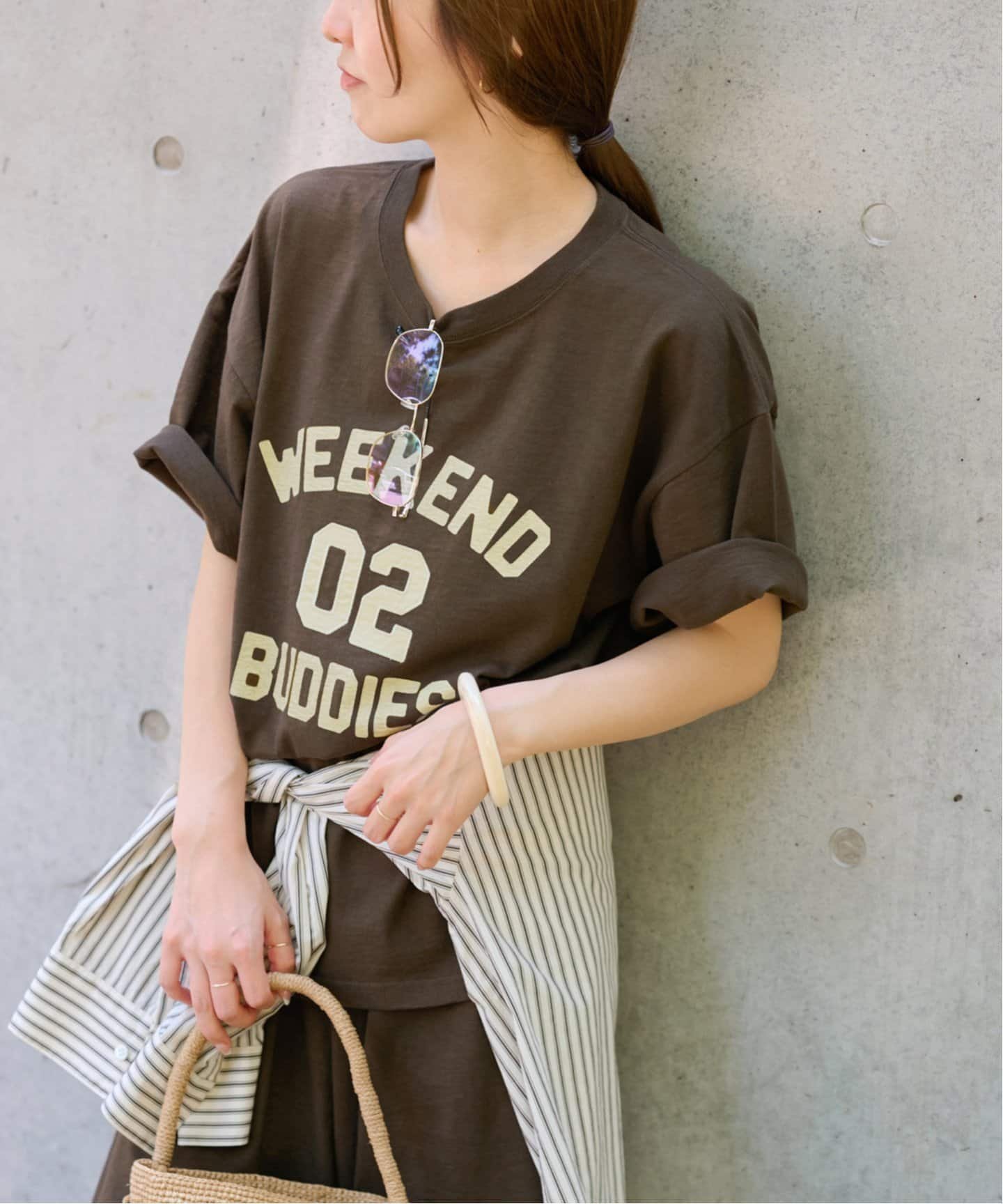 【ジャーナルスタンダード レリューム/JOURNAL STANDARD relume】のGOODIES CLUB パッチワークロゴTEE インテリア・キッズ・メンズ・レディースファッション・服の通販 founy(ファニー) 　ファッション　Fashion　レディースファッション　Fashion for Women　2025年　2025　2025-2026秋冬・A/W　Autumn/Winter 2025–26 AW25–26　ショート　Short, Short Length　パッチワーク　Patchwork, Mixed Fabric　プリント　Print, Printed Pattern　ブラウン|ID: prp329100004600968 ipo3291000000032711621