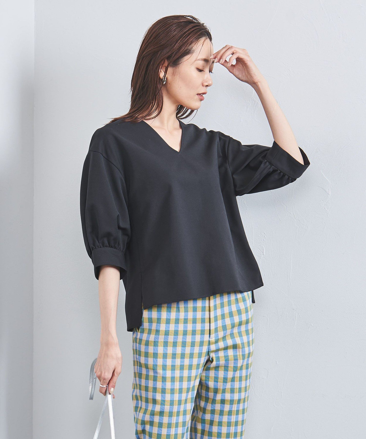 【その他のブランド/Other】のVネック パフスリーブ ブラウス OX インテリア・キッズ・メンズ・レディースファッション・服の通販 founy(ファニー) 　ファッション　Fashion　レディースファッション　Fashion for Women　トップス・カットソー　Cut & Sew Tops　シャツ・ブラウス・オフィスカジュアル　Elegant Blouses & Button-Ups　Vネックトップス　V-Neck Tops / V-Cut Neckline Shirts　ショルダー　Shoulder, Shoulder Strap　ストレッチ　Stretch, Stretchy Fabric　スリーブ　Sleeve, Long Sleeve / Short Sleeve　ドロップ　Drop Shoulder, Dropped Style　バランス　Balance, Style Balance　おすすめ　Recommended / Our Picks　エレガント 上品　Elegant　NAVY|ID: prp329100004601042 ipo3291000000032712166