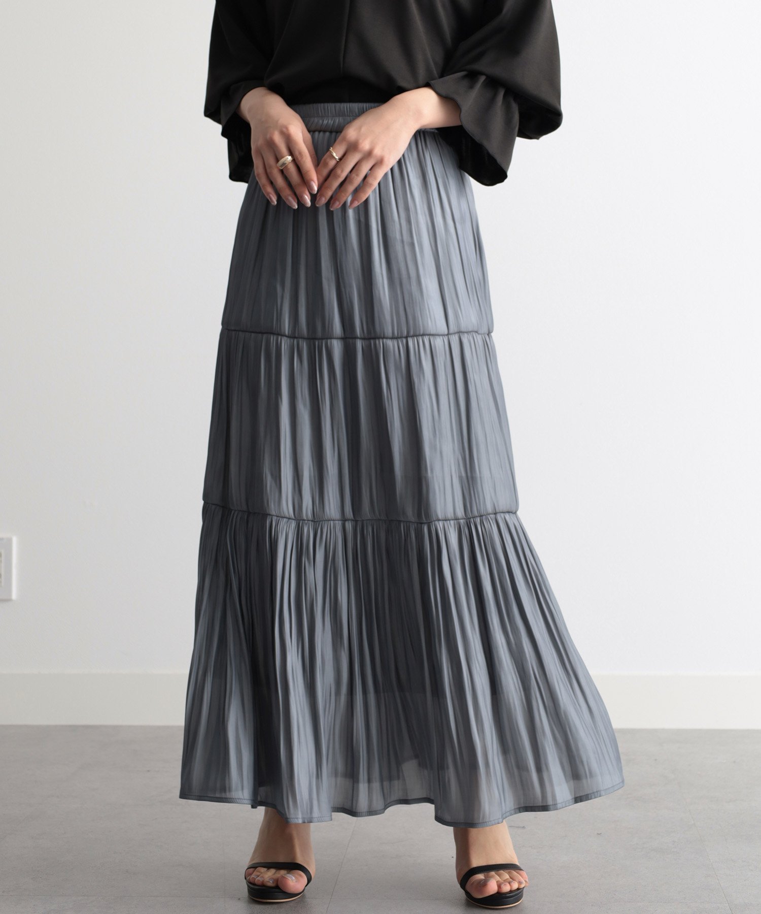 【ラナン/Ranan】のサテンプリーツティアードスカート インテリア・キッズ・メンズ・レディースファッション・服の通販 founy(ファニー) 　ファッション　Fashion　レディースファッション　Fashion for Women　スカート　Skirts　ティアードスカート　Tiered Skirts　エレガント 上品　Elegant　サテン　Satin, Glossy Fabric　ショート　Short, Short Length　ティアード　Tiered, Tiered Style　GR|ID: prp329100004601064 ipo3291000000032712355