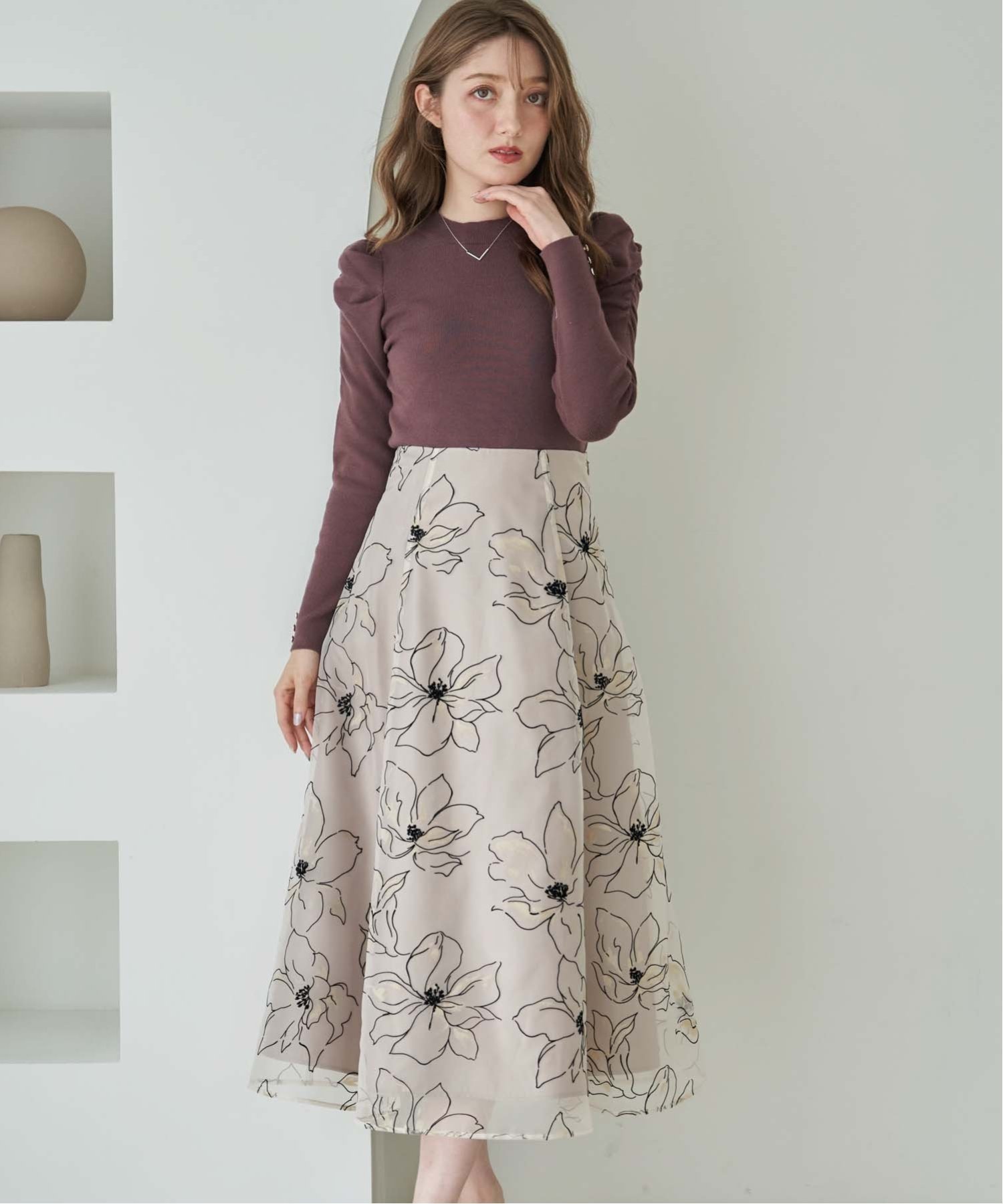 【ノエラ/Noela】のグリッターフロッキースカート インテリア・キッズ・メンズ・レディースファッション・服の通販 founy(ファニー) 　ファッション　Fashion　レディースファッション　Fashion for Women　スカート　Skirts　グリッター　Glitter, Sparkle　シャーリング　Shirring, Ruched　トレンド　Trend, Trending Now　ポケット　Pocket, Pocket Detail　今季　This Season, Current Season　ベージュ|ID: prp329100004601116 ipo3291000000032712897