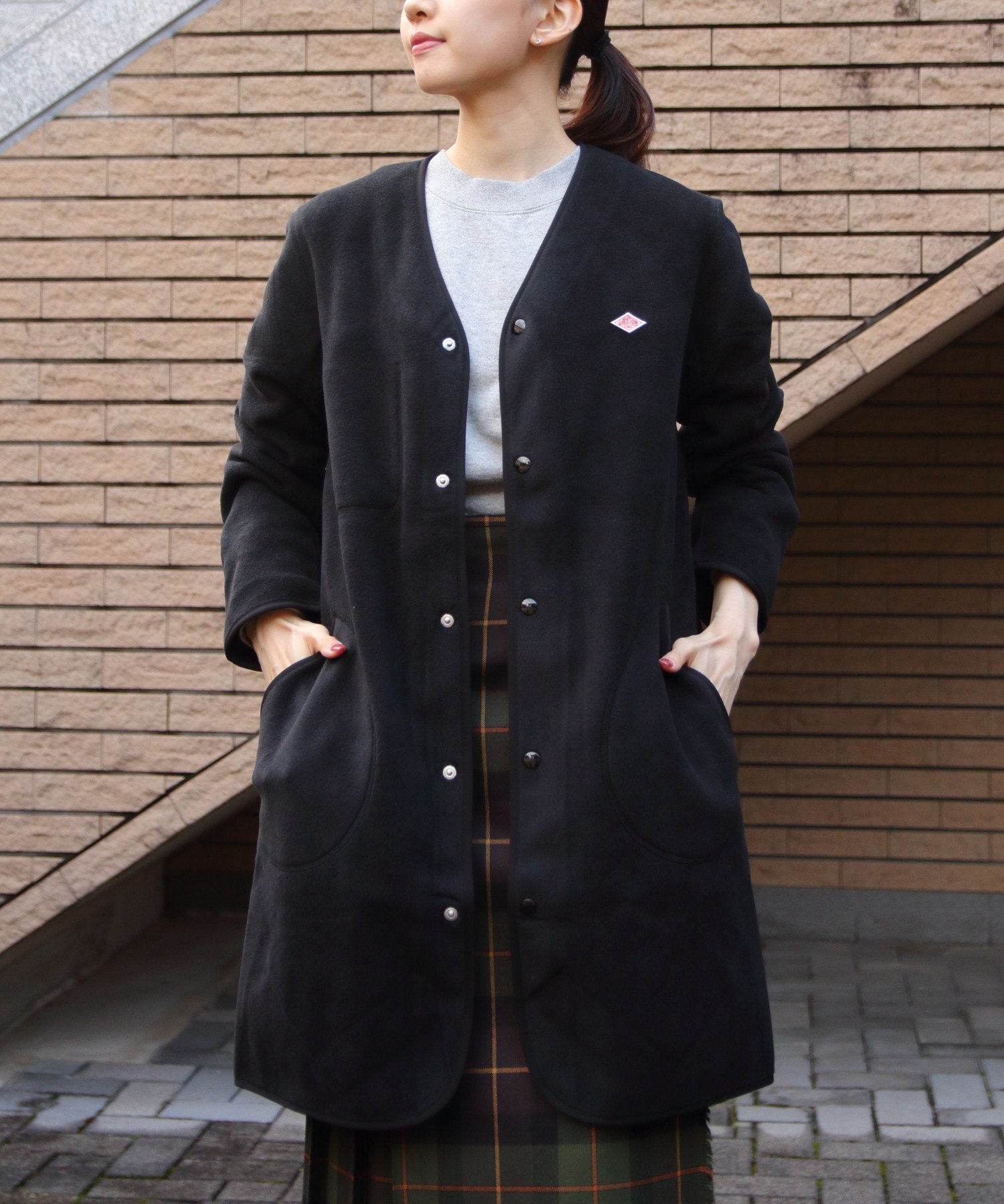 【その他のブランド/Other】のフリースカラーレスコート インテリア・キッズ・メンズ・レディースファッション・服の通販 founy(ファニー) 　ファッション　Fashion　レディースファッション　Fashion for Women　アウター　Coat / Outerwear Collection　コート・ロングコート・ピーコート　Long Coats, Peacoats & More　お家時間・ステイホーム　Stay Home / At Home　アウトドア　Outdoor Clothing　カーディガン　Cardigan, Knitwear　パイピング　Piping, Trim Design　ロング　Long, Long-Length　冬　Winter / This Winter　定番　Standard, Basic Item　A/W・秋冬　Autumn/Winter　BLACK|ID: prp329100004601192 ipo3291000000032713369