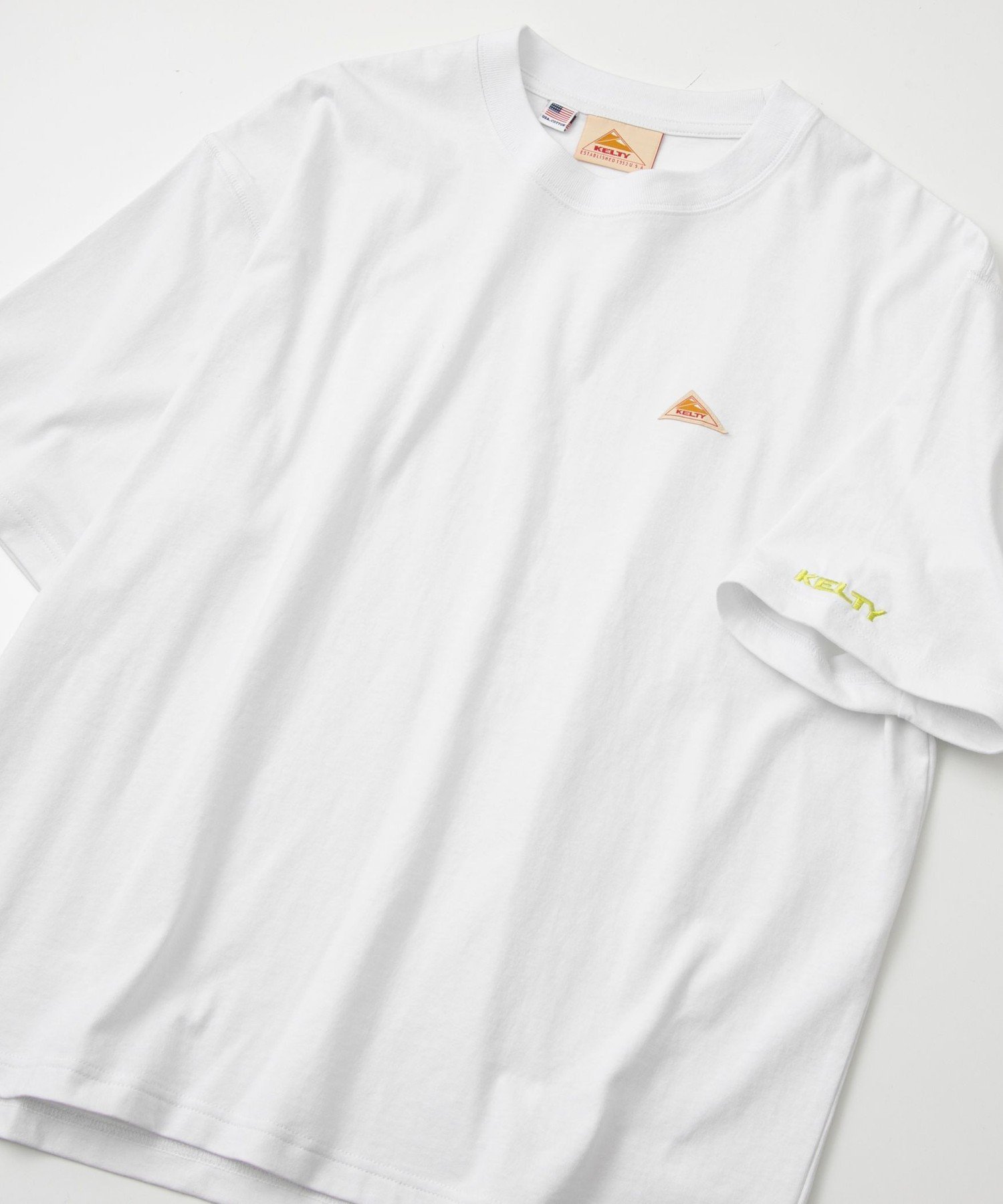 【コーエン/COEN】のKELTY(ケルティ)別注ワンポイントロゴTシャツ インテリア・キッズ・メンズ・レディースファッション・服の通販 founy(ファニー) 　ファッション　Fashion　レディースファッション　Fashion for Women　トップス・カットソー　Cut & Sew Tops　シャツ・ブラウス・オフィスカジュアル　Elegant Blouses & Button-Ups　ロングTシャツ・Tシャツ　Longline T-Shirts & Tees　アウトドア　Outdoor Clothing　カリフォルニア　California, Cali Style　シンプル　Simple, Minimal　別注　Limited Edition, Custom Order　メンズ　Men's, Menswear　リラックス　Relax, Relaxed Fit　ワンポイント　One Point, Statement Accent　おすすめ　Recommended / Our Picks　WHITE|ID: prp329100004601223 ipo3291000000032713639