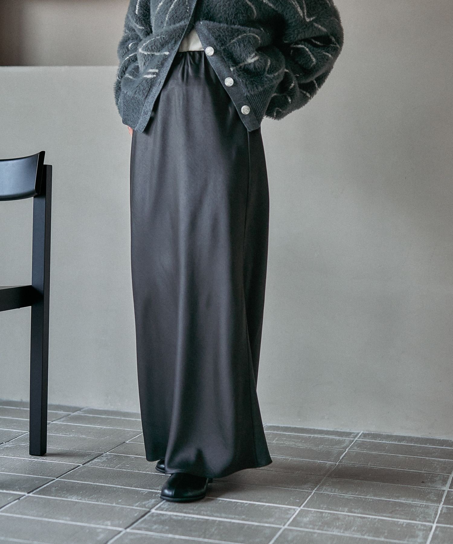 【レプシィム ローリーズファーム/LEPSIM LOWRYS FARM】のストレッチサテンスカート インテリア・キッズ・メンズ・レディースファッション・服の通販 founy(ファニー) ファッション Fashion レディースファッション Fashion for Women スカート Skirts おすすめ Recommended / Our Picks サテン Satin, Glossy Fabric スウェット / スエット Sweatshirt, Sweatwear 人気 Popular, Best Seller 夏 Summer A/W・秋冬 Autumn/Winter チャコール18|ID: prp329100004601234 ipo3291000000034587102