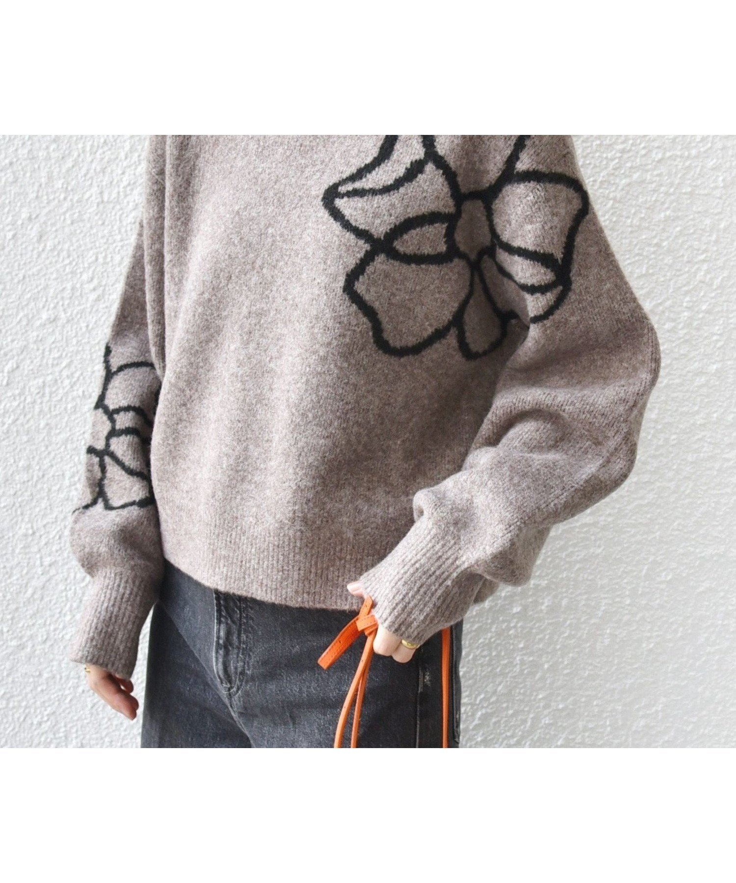 【シップス フォー ウィメン/SHIPS】の【WEB限定】〈手洗い可能〉ジャカード フラワー ニット プルオーバー 24AW インテリア・キッズ・メンズ・レディースファッション・服の通販 founy(ファニー) 　ファッション　Fashion　レディースファッション　Fashion for Women　トップス・カットソー　Cut & Sew Tops　ニット　Knit Tops & Sweaters　カジュアルプルオーバー・ニットトップス　Pullovers & Knit Tops / Casual Pullovers　2024年　2024　2024-2025秋冬・A/W　Autumn/Winter 2024–25 AW24–25　おすすめ　Recommended / Our Picks　インナー　Innerwear　サロペット　Overalls, Salopette　シンプル　Simple, Minimal　ジャカード／ジャガード　Jacquard, Woven Pattern　フラワー　Flower, Floral　プリント　Print, Printed Pattern　ボトム　Bottoms, Lower Wear　モチーフ　Motif, Design Theme　ワイド　Wide, Wide Fit　冬　Winter / This Winter　ブラウン系|ID: prp329100004601344 ipo3291000000032714620