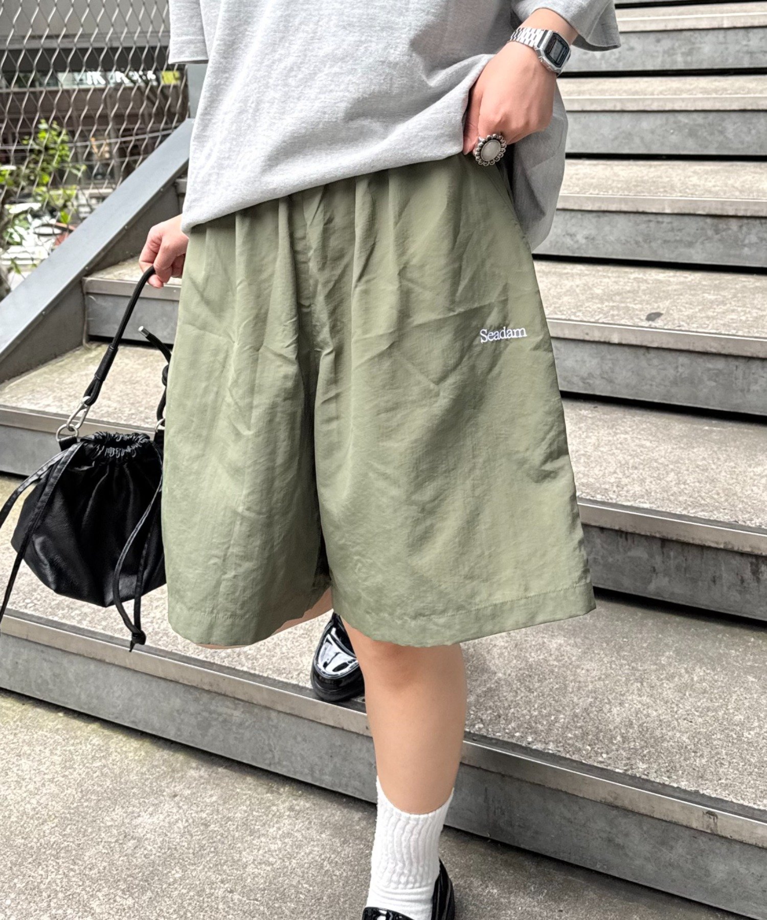 【チャオパニックティピー/CIAOPANIC TYPY】の【SEADAM】 UNISEX 撥水ナイロンショートパンツ インテリア・キッズ・メンズ・レディースファッション・服の通販 founy(ファニー) 　ファッション　Fashion　レディースファッション　Fashion for Women　パンツ　Pants & Trousers　ショートパンツ・ハーフパンツ　High-Waisted & Relaxed Shorts　サマー　Summer, Summer Style　ショーツ　Shorts, Short Pants　シンプル　Simple, Minimal　ユニセックス　Unisex, Genderless　リアル　Real, Realistic　リラックス　Relax, Relaxed Fit　ループ　Loop, Loop Knit　おすすめ　Recommended / Our Picks　オリーブ|ID: prp329100004601451 ipo3291000000032715581