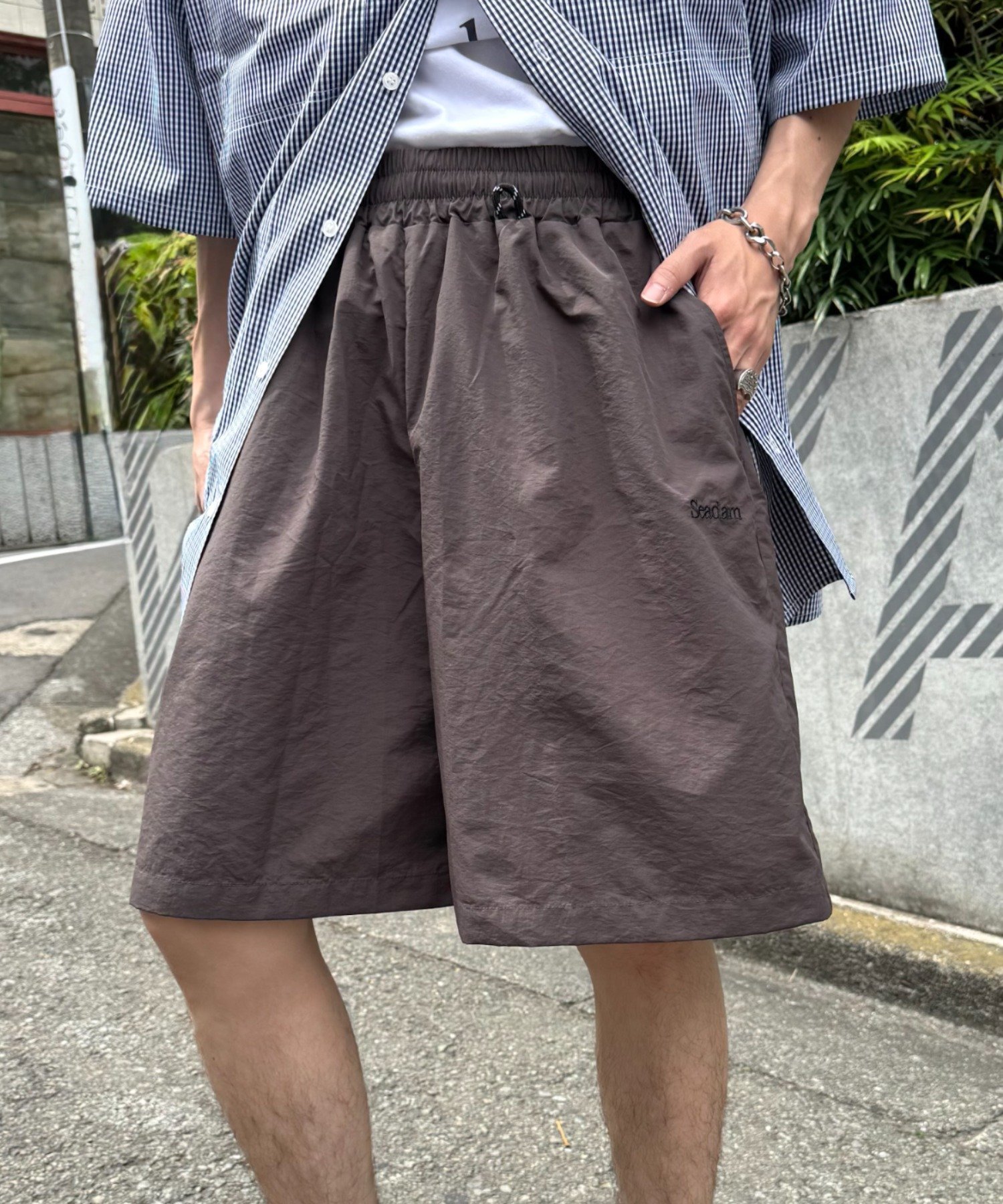 【チャオパニックティピー/CIAOPANIC TYPY】の【SEADAM】 UNISEX 撥水ナイロンショートパンツ インテリア・キッズ・メンズ・レディースファッション・服の通販 founy(ファニー) 　ファッション　Fashion　レディースファッション　Fashion for Women　パンツ　Pants & Trousers　ショートパンツ・ハーフパンツ　High-Waisted & Relaxed Shorts　サマー　Summer, Summer Style　ショーツ　Shorts, Short Pants　シンプル　Simple, Minimal　ユニセックス　Unisex, Genderless　リアル　Real, Realistic　リラックス　Relax, Relaxed Fit　ループ　Loop, Loop Knit　おすすめ　Recommended / Our Picks　チャコールグレー|ID: prp329100004601451 ipo3291000000032715582