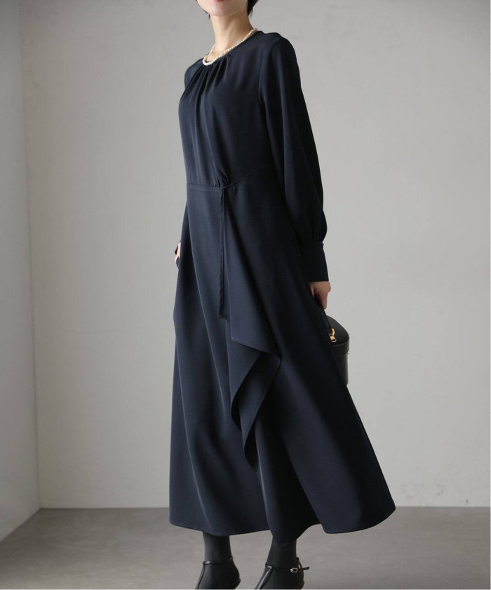 【ラ トータリテ/La TOTALITE】の【洗える】フリルスリットワンピース インテリア・キッズ・メンズ・レディースファッション・服の通販 founy(ファニー) https://founy.com/ ファッション Fashion レディースファッション Fashion for Women ワンピース Dresses 2025年 2025 2025春夏・S/S Spring/Summer 2025 SS25 おすすめ Recommended / Our Picks アシンメトリー Asymmetrical Style オケージョン Occasion Wear スリット Slit, Slit Detail フリル Frill, Ruffle エレガント 上品 Elegant 洗える Machine Washable |ID: prp329100004601942 ipo3291000000032719875
