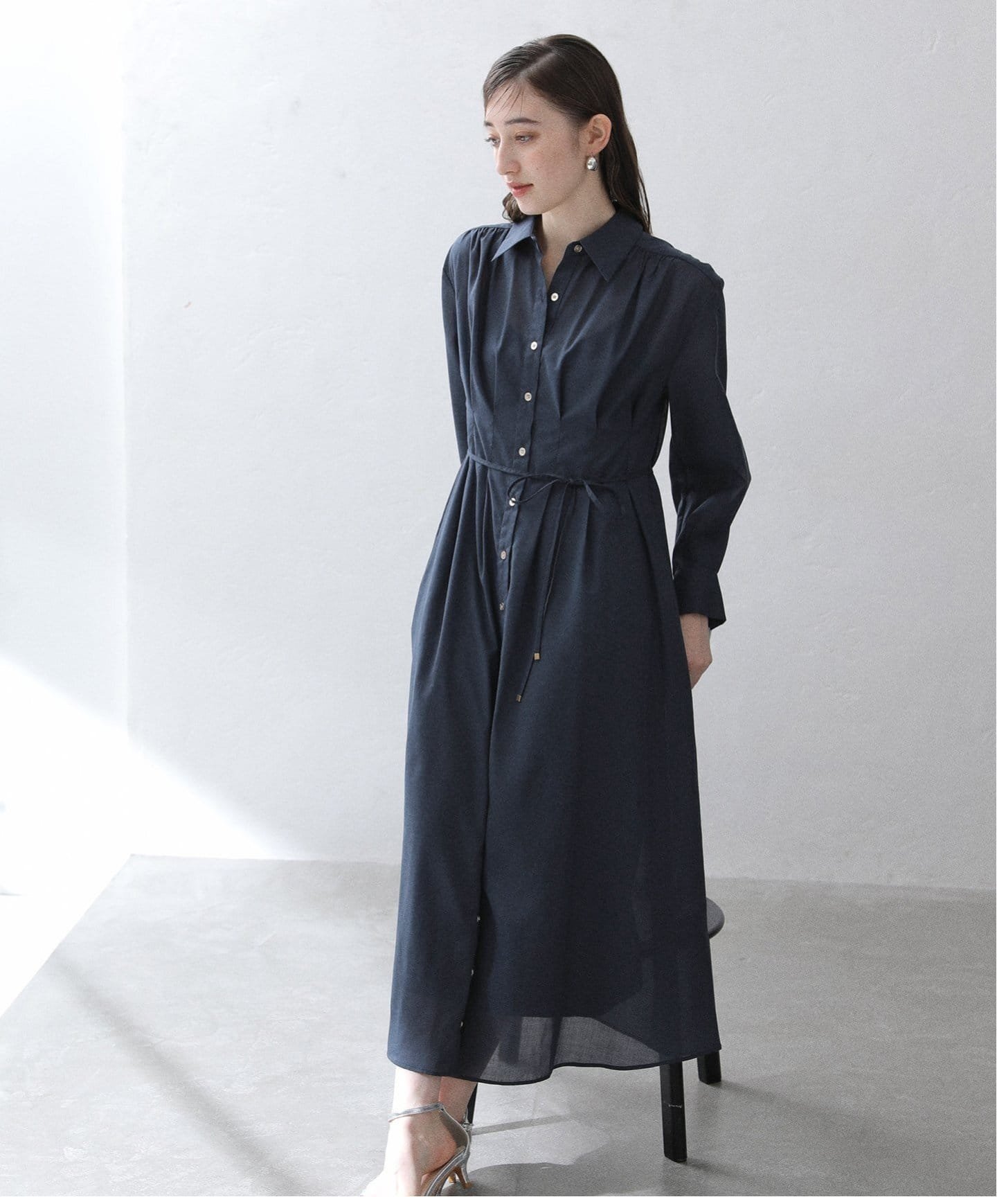 【ラ トータリテ/La TOTALITE】の【洗える】タックシャツワンピース インテリア・キッズ・メンズ・レディースファッション・服の通販 founy(ファニー) 　ファッション　Fashion　レディースファッション　Fashion for Women　ワンピース　Dresses　シャツワンピース / 1枚で着映えコーデ　Shirt Dresses　2025年　2025　2025春夏・S/S　Spring/Summer 2025 SS25　インナー　Innerwear　ギャザー　Gathered, Ruffled　シャツワンピ　Shirt Dress, Shirt One-Piece　ペチコート　Petticoat, Underskirt　リボン　Ribbon, Bow　洗える　Machine Washable　ネイビー|ID: prp329100004601953 ipo3291000000032719911