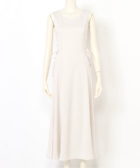 【リップサービス/LIP SERVICE】のLIP SERVICE/サイドオープンカットロングワンピース 人気、トレンドファッション・服の通販 founy(ファニー) ファッション Fashion レディースファッション Fashion for Women ワンピース Dresses おすすめ Recommended / Our Picks サンダル Sandals, Summer Shoes シェイプ Shape, Slim Fit デコルテ Décolleté, Neckline フラット Flat, Flat Shoes フレア Flare, Flared フロント Front, Front Design ベーシック Basic, Essential リボン Ribbon, Bow 夏 Summer |ID:prp329100004602004