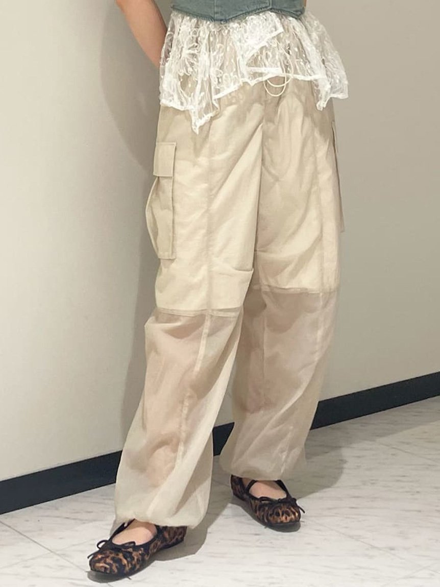 【リリーブラウン/Lily Brown】のエアリーシャカパンツ/撥水加工 インテリア・キッズ・メンズ・レディースファッション・服の通販 founy(ファニー) 　雑誌掲載アイテム　Magazine Picks & Fashion Features　ファッション雑誌　Fashion Magazines　アール　ar　ファッション　Fashion　レディースファッション　Fashion for Women　パンツ　Pants & Trousers　7月号　July Issue　エアリー　Airy Texture　フリル　Frill, Ruffle　夏　Summer　雑誌　Magazine, Fashion Magazine　IVR[003]|ID: prp329100004602006 ipo3291000000032720258