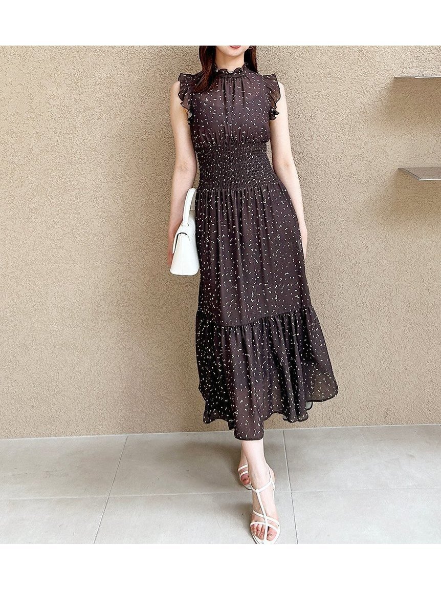 【スナイデル/SNIDEL】のノースリーブプリントワンピース インテリア・キッズ・メンズ・レディースファッション・服の通販 founy(ファニー) 　ファッション　Fashion　レディースファッション　Fashion for Women　ワンピース　Dresses　インナー　Innerwear　ウェーブ　Wavy Pattern　エレガント 上品　Elegant　キャミソール　Camisole, Spaghetti Strap Top　シャーリング　Shirring, Ruched　スリット　Slit, Slit Detail　ドット　Polka Dot, Dot Pattern　フリル　Frill, Ruffle　プリント　Print, Printed Pattern　ロング　Long, Long-Length　おすすめ　Recommended / Our Picks　BRW[058]|ID: prp329100004602024 ipo3291000000032720483