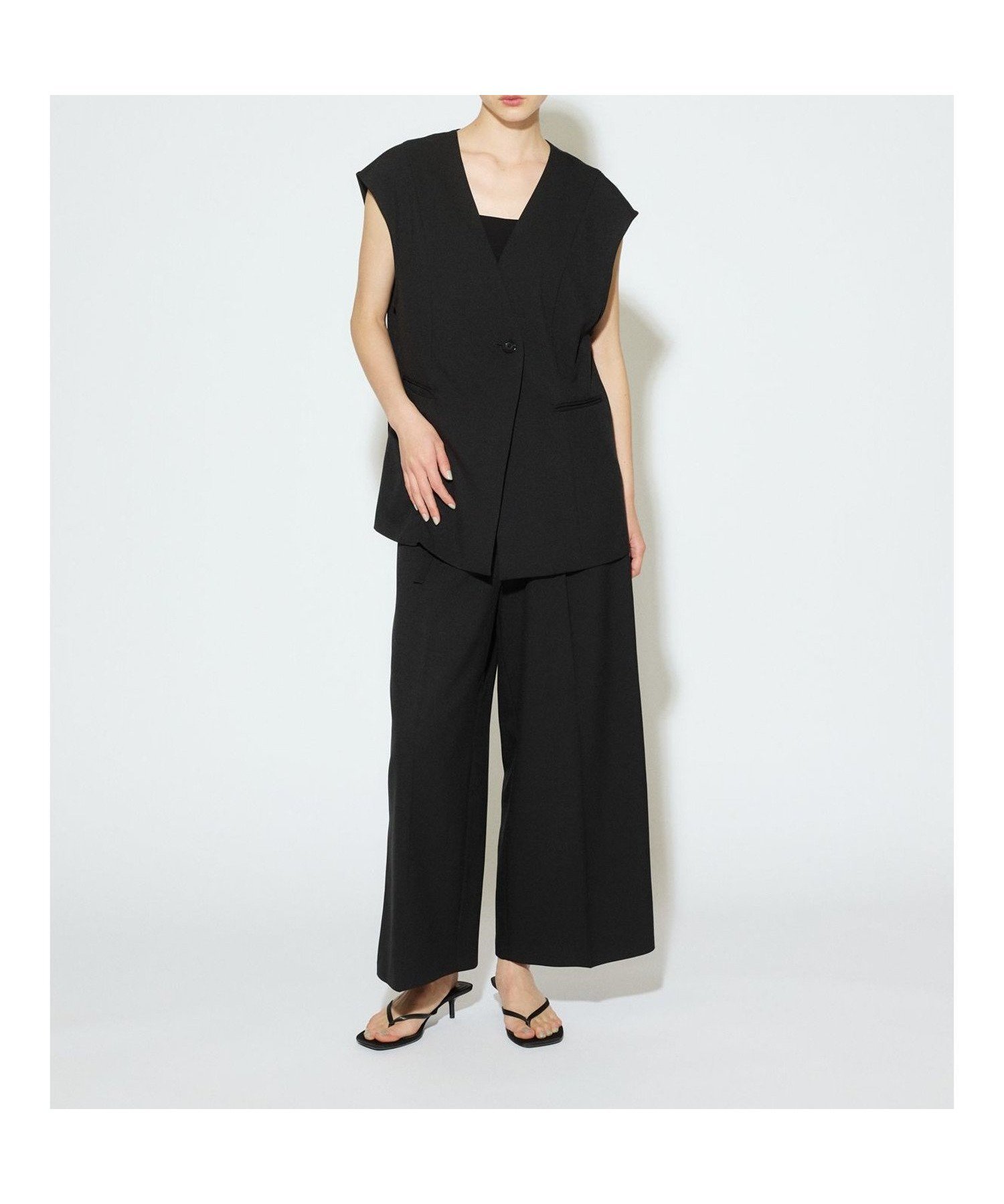 【マーコート/MARcourt】のMIDIUMISOLID for Ladies ストレートワイドパンツ 人気、トレンドファッション・服の通販 founy(ファニー) 　ファッション　Fashion　レディースファッション　Fashion for Women　パンツ　Pants & Trousers　おすすめ　Recommended / Our Picks　ストレート　Straight, Straight Cut　セットアップ　Set-Up, Coordinated Outfit　センター　Center, Center Line　フロント　Front, Front Design　ベスト　Vest, Waistcoat　ポケット　Pocket, Pocket Detail　ルーズ　Loose, Oversized　ワイド　Wide, Wide Fit　吸水　Absorbent, Quick-Dry　夏　Summer　無地　Plain, Solid Color　秋　Autumn　 other-1|ID: prp329100004602037 ipo3291000000032720593
