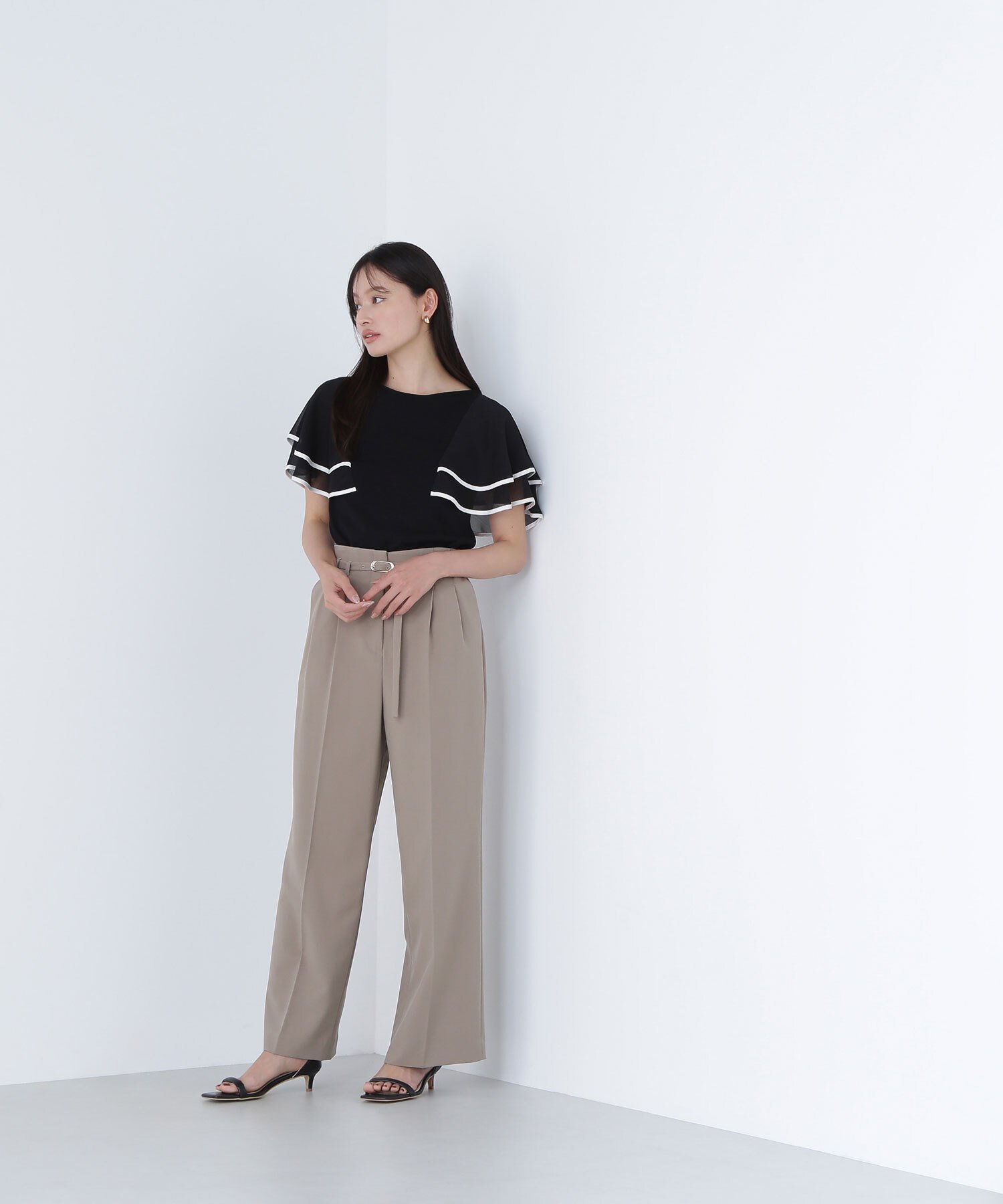 【ナチュラル ビューティー ベーシック/NATURAL BEAUTY BASIC】のメタルバックルベルテッドワイドパンツ インテリア・キッズ・メンズ・レディースファッション・服の通販 founy(ファニー) 　ファッション　Fashion　レディースファッション　Fashion for Women　パンツ　Pants & Trousers　バッグ　Bags　シンプル　Simple, Minimal　メタル　Metal, Metal Parts　リラックス　Relax, Relaxed Fit　ワイド　Wide, Wide Fit　モカベージュ|ID: prp329100004602047 ipo3291000000032720702