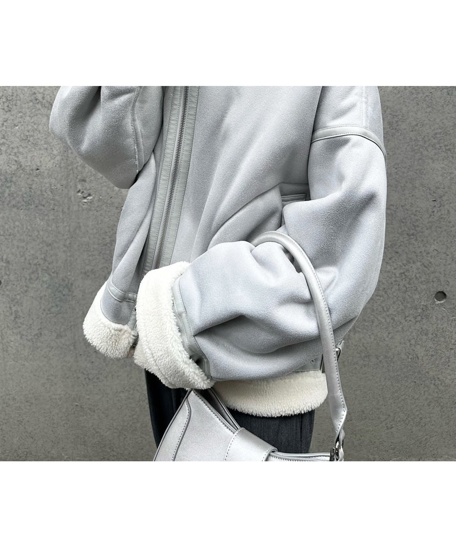 【マジェスティック レゴン/MAJESTIC LEGON】のオーバーサイズボアブルゾン 人気、トレンドファッション・服の通販 founy(ファニー) 　ファッション　Fashion　レディースファッション　Fashion for Women　アウター　Coat / Outerwear Collection　ブルゾンジャケット・スポーティアウター　Blouson Jackets　ジャケット　Jacket, Outerwear　ダウン　Down, Puffer　デニム　Denim, Jeans Material　トレンド　Trend, Trending Now　パイピング　Piping, Trim Design　フェイクムートン　Faux Shearling, Faux Mouton　フェミニン　Feminine, Girly　ブルゾン　Blouson, Bomber Jacket　再入荷　Restock / Back in Stock　おすすめ　Recommended / Our Picks　 other-1|ID: prp329100004602051 ipo3291000000032720730
