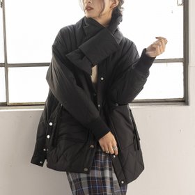 【エウクレイド/EUCLAID】のスヌード付き中わたキルトジャケット 人気、トレンドファッション・服の通販 founy(ファニー) ファッション Fashion レディースファッション Fashion for Women アウター Coat / Outerwear Collection レディースジャケット・軽アウター Jackets インナー Innerwear キルティング Quilted, Quilting キルト Quilt, Quilted Fabric ショート Short, Short Length ジャケット Jacket, Outerwear スヌード Snood, Infinity Scarf スリット Slit, Slit Detail トレンド Trend, Trending Now ドット Polka Dot, Dot Pattern バランス Balance, Style Balance ブルゾン Blouson, Bomber Jacket ボトム Bottoms, Lower Wear ポケット Pocket, Pocket Detail マフラー Scarf, Muffler 冬 Winter / This Winter |ID:prp329100004602084