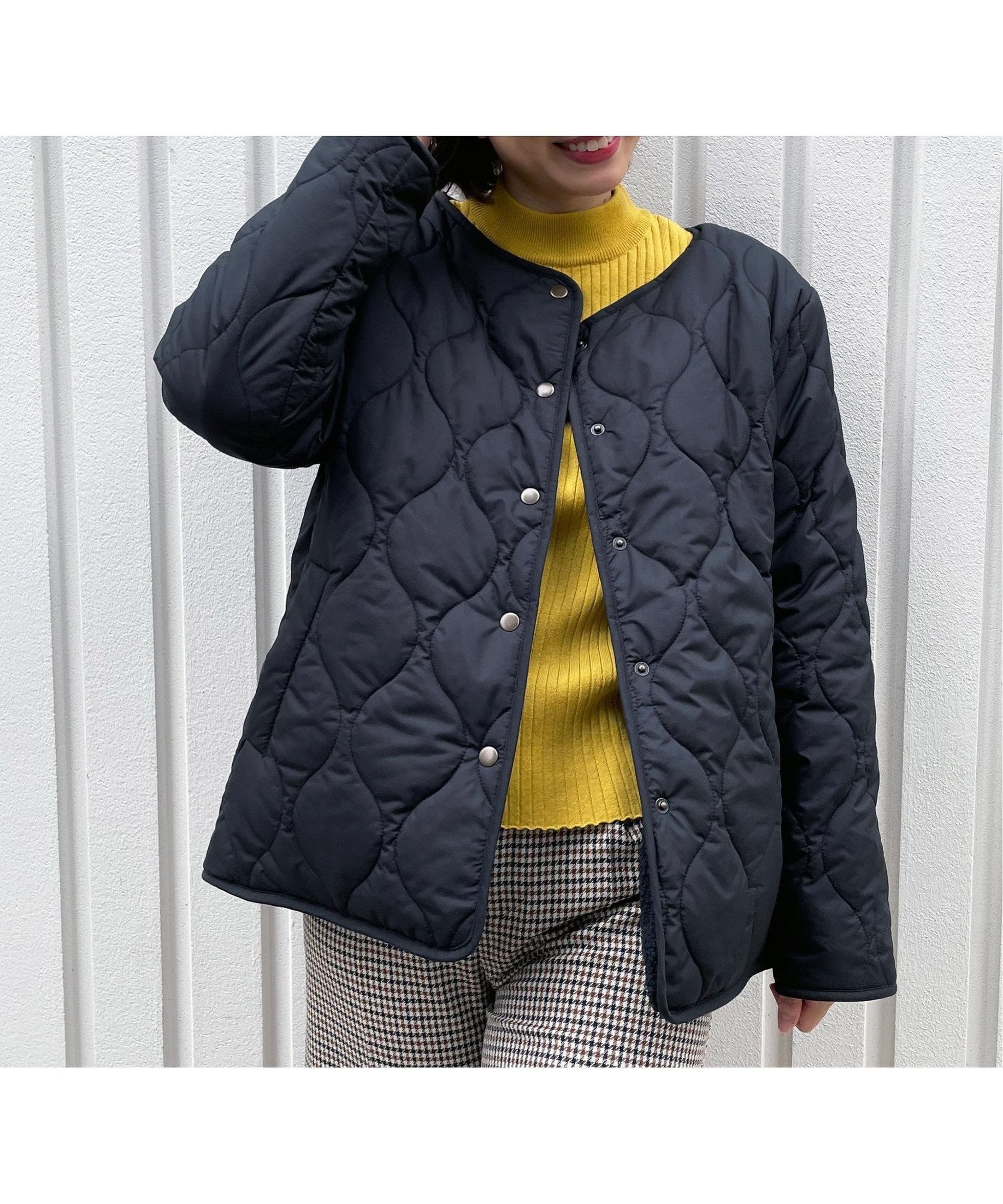 【イッカ/ikka】の2WAYボアキルトブルゾン インテリア・キッズ・メンズ・レディースファッション・服の通販 founy(ファニー) 　ファッション　Fashion　レディースファッション　Fashion for Women　アウター　Coat / Outerwear Collection　ブルゾンジャケット・スポーティアウター　Blouson Jackets　インナー　Innerwear　キルティング　Quilted, Quilting　キルト　Quilt, Quilted Fabric　ストール　Stole, Wrap　スヌード　Snood, Infinity Scarf　タフタ　Taffeta, Structured Fabric　タートルネック　Turtleneck, High Neck　ハイネック　High Neck, Mock Neck　ブルゾン　Blouson, Bomber Jacket　ポケット　Pocket, Pocket Detail　マフラー　Scarf, Muffler　リバーシブル　Reversible, Two-Sided　おすすめ　Recommended / Our Picks　ブラック|ID: prp329100004602111 ipo3291000000032721269