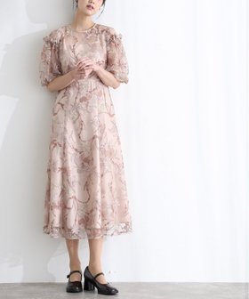 【プールヴー/PourVous】のパフスリーブエンブロイダリー結婚式オケージョンドレス同窓会パーティードレス 人気、トレンドファッション・服の通販 founy(ファニー) ファッション Fashion レディースファッション Fashion for Women ワンピース Dresses フォーマル・パーティードレス・結婚式用ドレス Elegant & Casual Dresses エレガント 上品 Elegant エンブロイダリー Embroidery Design スクエア Square, Square Shape スリーブ Sleeve, Long Sleeve / Short Sleeve チュール Tulip, Tulip Motif デコルテ Décolleté, Neckline ドレス Dress, One-Piece フレア Flare, Flared レース Lace, Lace Fabric ロング Long, Long-Length おすすめ Recommended / Our Picks セレモニー Ceremony 結婚式 Wedding 二次会 After Party |ID:prp329100004602138