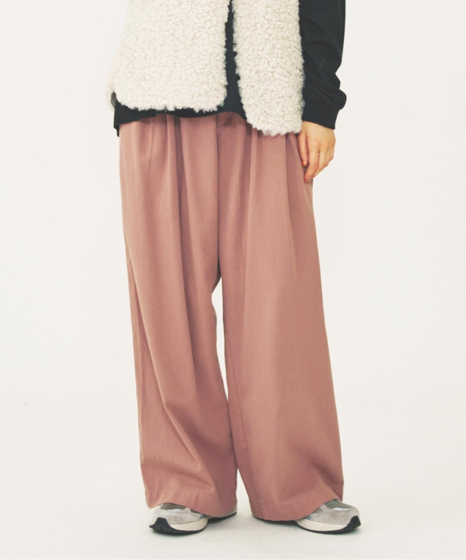 【ミルクフェド/MILKFED.】のMULTI-TUCK PANTS MILKFED. 人気、トレンドファッション・服の通販 founy(ファニー) 　ファッション　Fashion　レディースファッション　Fashion for Women　パンツ　Pants & Trousers　フェミニン　Feminine, Girly　ロング　Long, Long-Length　ワイド　Wide, Wide Fit　 other-1|ID: prp329100004602151 ipo3291000000032721644