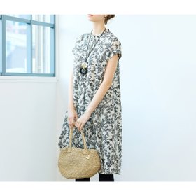 【リリアンビューティエクラ/Liliane Burty ECLAT】の【S・Mサイズ】ミラクルウェーブ フラワープリントワンピ 人気、トレンドファッション・服の通販 founy(ファニー) ファッション Fashion レディースファッション Fashion for Women ワンピース Dresses コレクション Collection, Seasonal Line サッカー Seersucker, Summer Fabric チュニック Tunic, Long Top 人気 Popular, Best Seller フレア Flare, Flared 半袖 Short Sleeve, Half Sleeve リュクス Luxury, Elegant, High-End, Chic 夏 Summer |ID:prp329100004602173