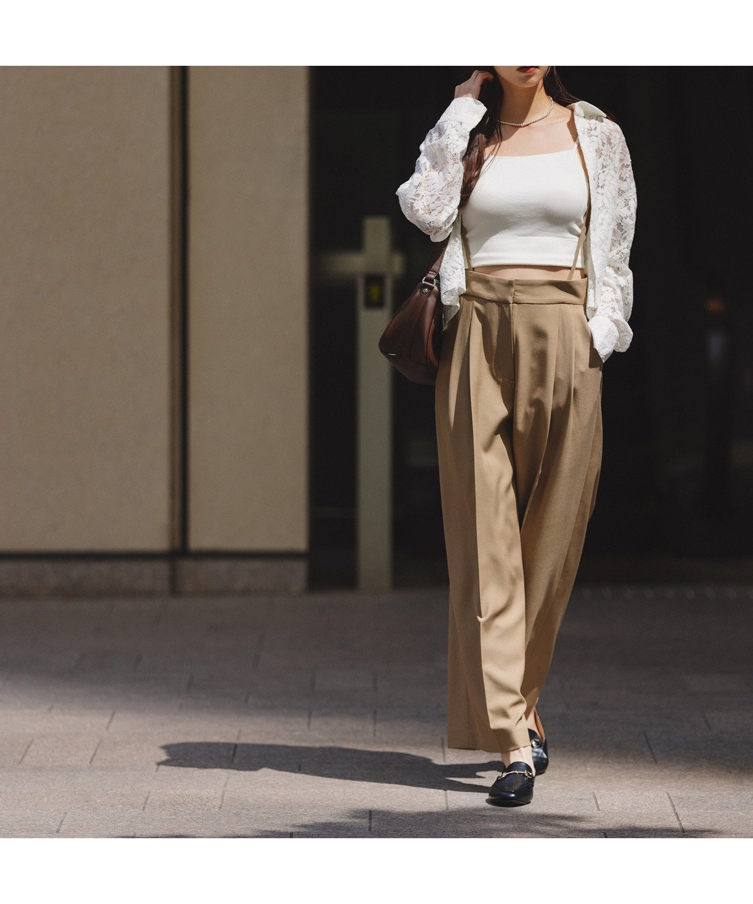 【ナチュラル ビューティー ベーシック/NATURAL BEAUTY BASIC】のストラップ付タックワイドパンツ 人気、トレンドファッション・服の通販 founy(ファニー) 　ファッション　Fashion　レディースファッション　Fashion for Women　パンツ　Pants & Trousers　ストラップ　Strap, Strap Detail　ツイル　Twist, Twisted Detail　ラップ　Wrap, Wrap Design　ワイド　Wide, Wide Fit　エレガント 上品　Elegant　 other-1|ID: prp329100004602184 ipo3291000000032721859