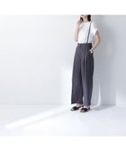 【ナチュラル ビューティー ベーシック/NATURAL BEAUTY BASIC】のストラップ付タックワイドパンツ チャコール1|ID: prp329100004602184 ipo3291000000032721862