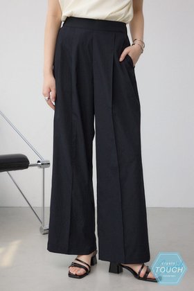 【アズール バイ マウジー/AZUL by moussy】のC/T撥水タックワイドパンツ 人気、トレンドファッション・服の通販 founy(ファニー) ファッション Fashion レディースファッション Fashion for Women パンツ Pants & Trousers ストレート Straight, Straight Cut スリット Slit, Slit Detail バルーン Balloon, Balloon Silhouette ブルゾン Blouson, Bomber Jacket ワイド Wide, Wide Fit おすすめ Recommended / Our Picks 夏 Summer |ID:prp329100004602195