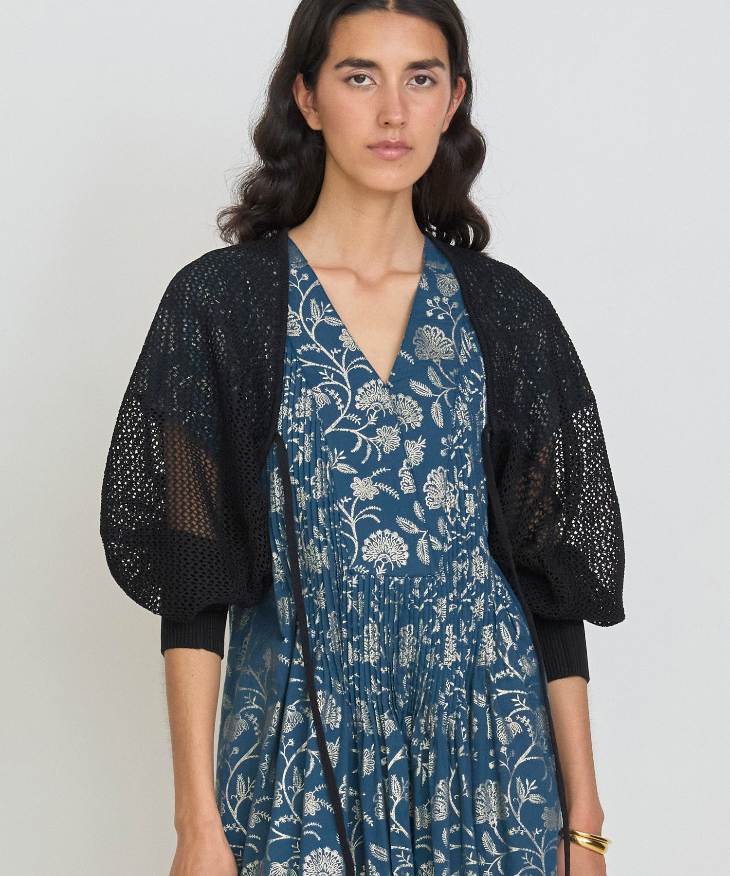 【ハウス オブ ロータス/HOUSE OF LOTUS】のメッシュバレリーナボレロ インテリア・キッズ・メンズ・レディースファッション・服の通販 founy(ファニー) 　ファッション　Fashion　レディースファッション　Fashion for Women　アウター　Coat / Outerwear Collection　ボレロ・ショート丈ジャケット / ドレス羽織りに　Boleros & Short Jackets　2025年　2025　2025春夏・S/S　Spring/Summer 2025 SS25　アクリル　Acrylic Material　スリーブ　Sleeve, Long Sleeve / Short Sleeve　フロント　Front, Front Design　ボレロ　Bolero, Short Cardigan　ワイド　Wide, Wide Fit　夏　Summer　S/S・春夏　SS, Spring/Summer, Warm Season　ブラック|ID: prp329100004602203 ipo3291000000032722019