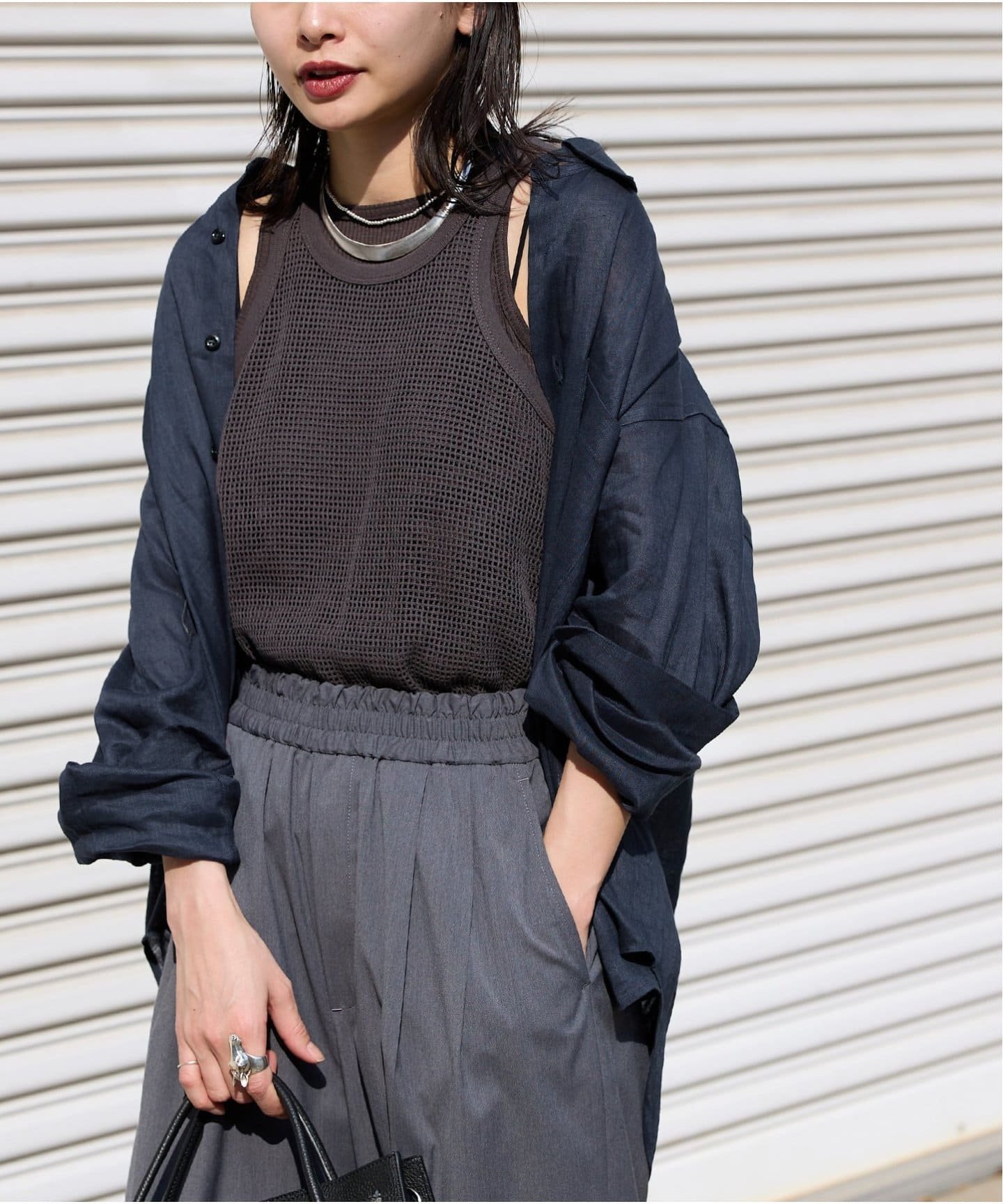 【ジャーナルスタンダード/JOURNAL STANDARD】の《追加3》リネンレギュラーカラーシャツ インテリア・キッズ・メンズ・レディースファッション・服の通販 founy(ファニー) 　ファッション　Fashion　レディースファッション　Fashion for Women　トップス・カットソー　Cut & Sew Tops　シャツ・ブラウス・オフィスカジュアル　Elegant Blouses & Button-Ups　2025年　2025　2025春夏・S/S　Spring/Summer 2025 SS25　ネイビー|ID: prp329100004602213 ipo3291000000033093767
