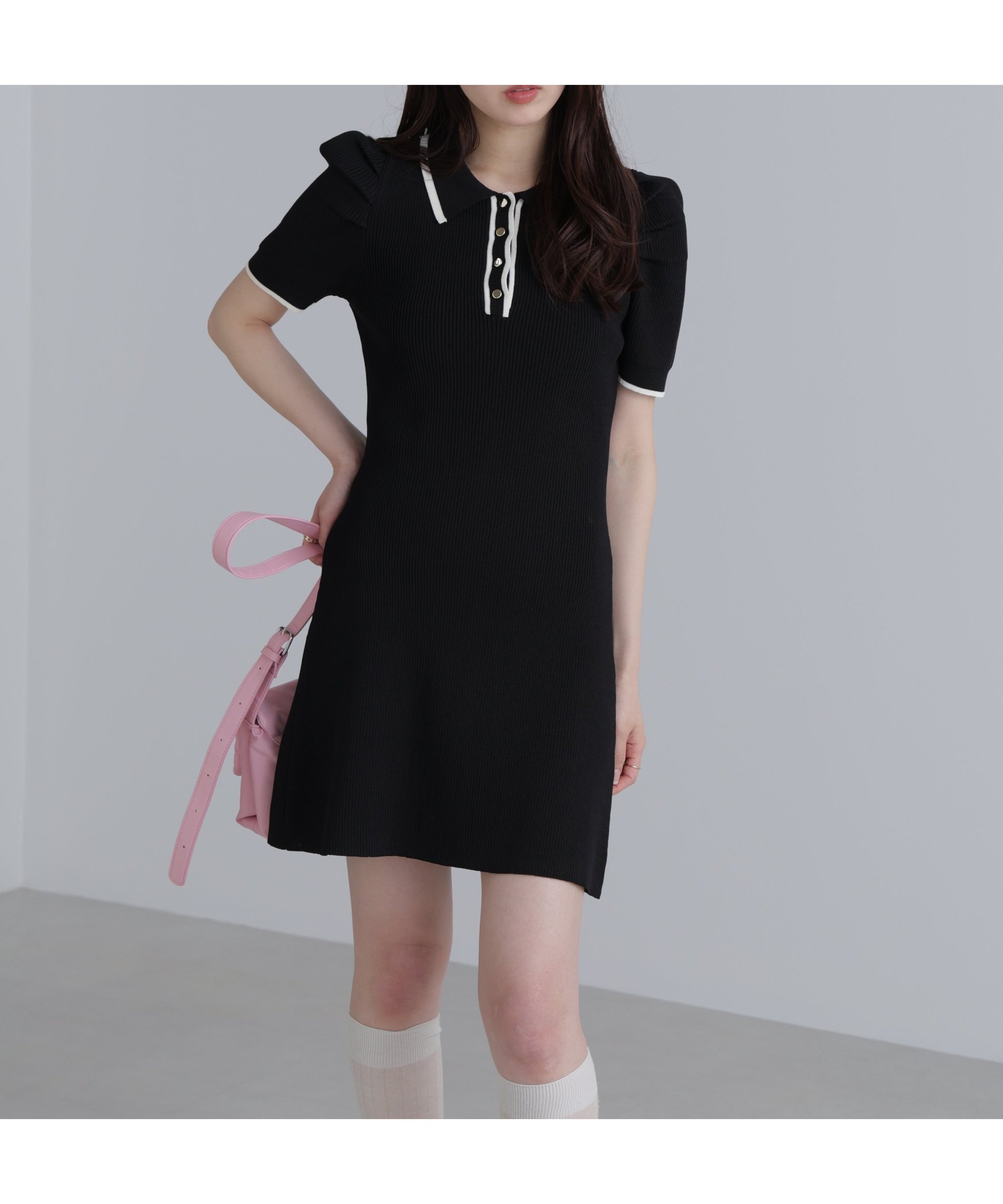 【フリーズマート/FREE'S MART】の配色ラインポロニットワンピース インテリア・キッズ・メンズ・レディースファッション・服の通販 founy(ファニー) 　ファッション　Fashion　レディースファッション　Fashion for Women　ワンピース　Dresses　ニットワンピース　Knit Dresses　おすすめ　Recommended / Our Picks　ギャザー　Gathered, Ruffled　サンダル　Sandals, Summer Shoes　シェイプ　Shape, Slim Fit　スリーブ　Sleeve, Long Sleeve / Short Sleeve　トレンド　Trend, Trending Now　ポロシャツ　Polo Shirt, Collared Tee　ミュール　Mule, Backless Shoes　ロング　Long, Long-Length　ブラック|ID: prp329100004602324 ipo3291000000032724019