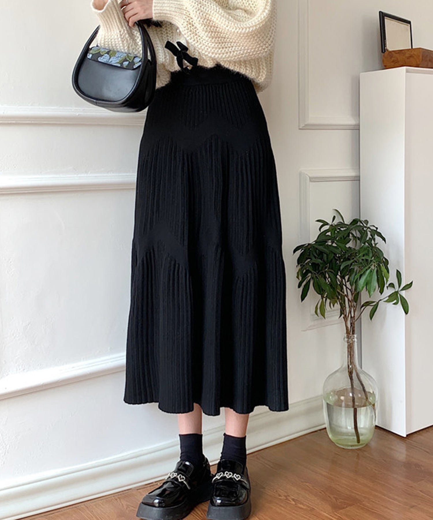【アミュレット/Amulet】の【Amulet】フレアロングスカート インテリア・キッズ・メンズ・レディースファッション・服の通販 founy(ファニー) 　ファッション　Fashion　レディースファッション　Fashion for Women　スカート　Skirts　ロングスカート　Long Skirts / Maxi & Midi Skirts　フレア　Flare, Flared　ブラック|ID: prp329100004602353 ipo3291000000032724884