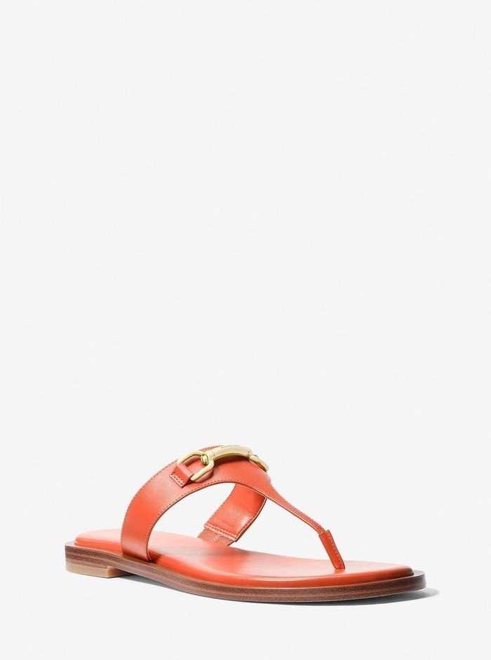 【マイケルコース/MICHAEL KORS】のCARSON レザー サンダル マイケルコース インテリア・キッズ・メンズ・レディースファッション・服の通販 founy(ファニー) https://founy.com/ ファッション Fashion レディースファッション Fashion for Women コレクション Collection, Seasonal Line サンダル Sandals, Summer Shoes ラグジュアリー Luxury, Elegant |ID: prp329100004602375 ipo3291000000032725618