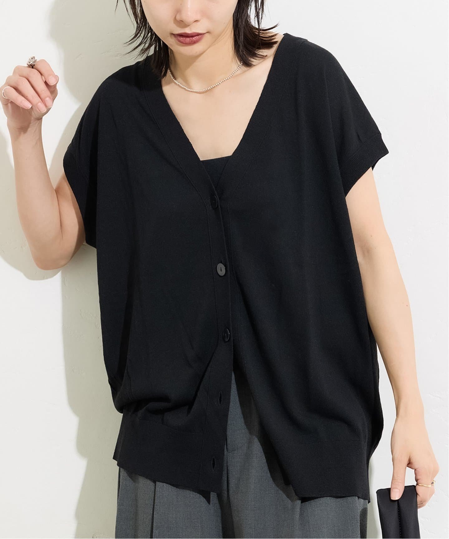 【ジャーナルスタンダード/JOURNAL STANDARD】の《追加3》リネンレーヨンニュアンスベスト インテリア・キッズ・メンズ・レディースファッション・服の通販 founy(ファニー) 　ファッション　Fashion　レディースファッション　Fashion for Women　アウター　Coat / Outerwear Collection　トップス・カットソー　Cut & Sew Tops　ベスト&ジレ / 重ね着スタイル　Vests & Gilets　2025年　2025　2025春夏・S/S　Spring/Summer 2025 SS25　ブラック|ID: prp329100004602403 ipo3291000000032726077