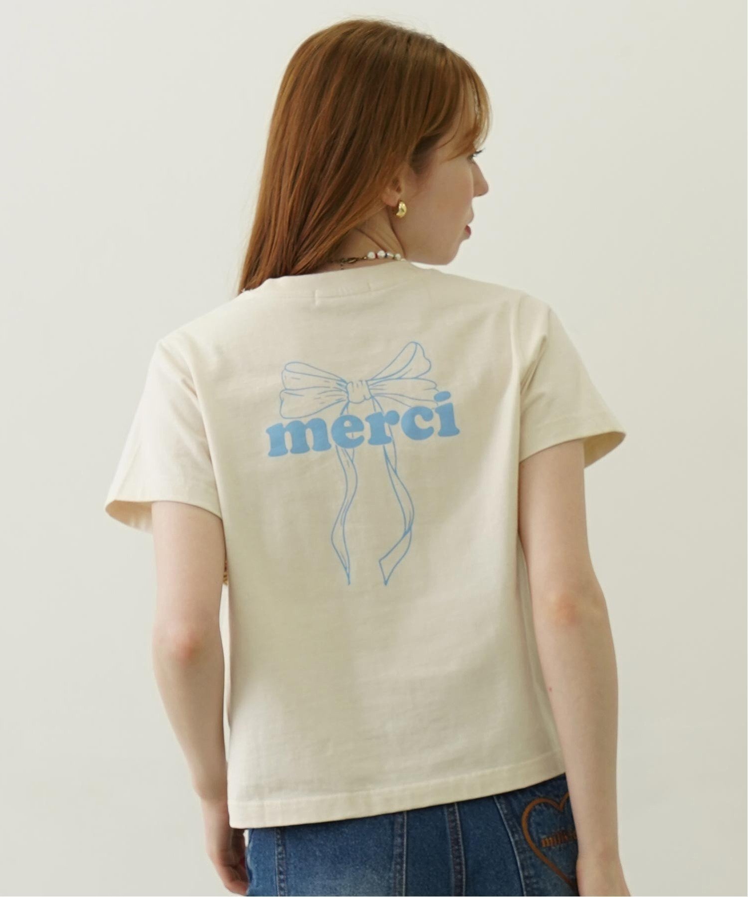 【ミルクフェド/MILKFED.】のMERCI RIBBON COMPACT S/S TEE MILKFED. インテリア・キッズ・メンズ・レディースファッション・服の通販 founy(ファニー) 　ファッション　Fashion　レディースファッション　Fashion for Women　おすすめ　Recommended / Our Picks　ガーリー　Girly, Feminine Style　グラフィック　Graphic, Graphic Design　コンパクト　Compact, Small Size　バレエ　Ballet, Ballet Style　リボン　Ribbon, Bow　半袖　Short Sleeve, Half Sleeve　夏　Summer　S/S・春夏　SS, Spring/Summer, Warm Season　OFF WHITE|ID: prp329100004602431 ipo3291000000032726449