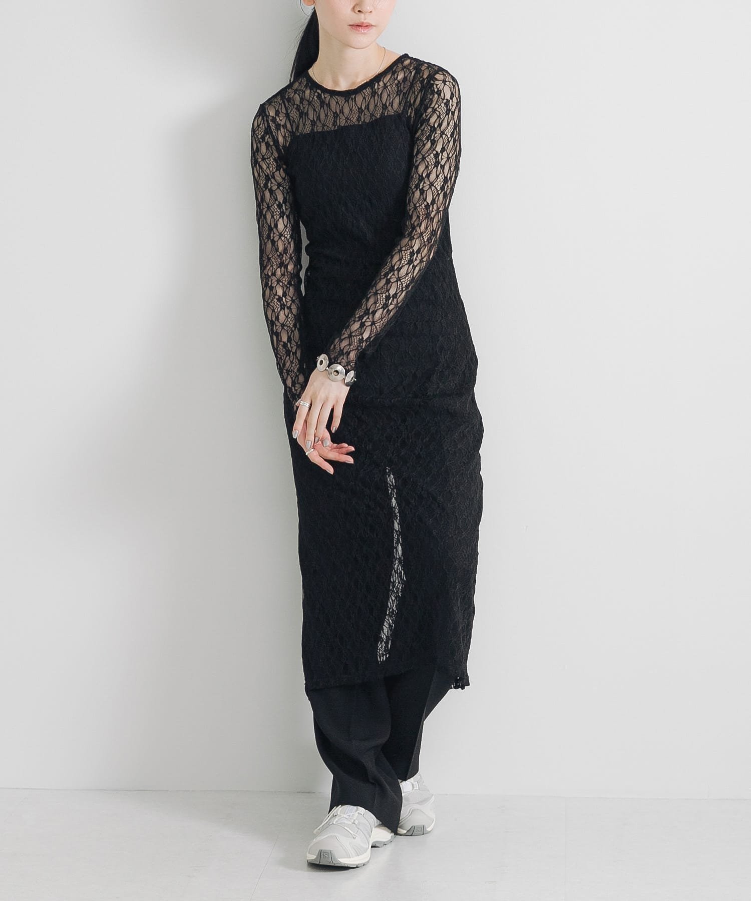 【アーバンリサーチ/URBAN RESEARCH】のストレッチレースカットワンピース インテリア・キッズ・メンズ・レディースファッション・服の通販 founy(ファニー) 　ファッション　Fashion　レディースファッション　Fashion for Women　ワンピース　Dresses　2025年　2025　2025-2026秋冬・A/W　Autumn/Winter 2025–26 AW25–26　冬　Winter / This Winter　おすすめ　Recommended / Our Picks　コンパクト　Compact, Small Size　ジャケット　Jacket, Outerwear　ストレッチ　Stretch, Stretchy Fabric　スリーブ　Sleeve, Long Sleeve / Short Sleeve　ハーフ　Half, Half-Length　レース　Lace, Lace Fabric　半袖　Short Sleeve, Half Sleeve　A/W・秋冬　Autumn/Winter　BLACK|ID: prp329100004602569 ipo3291000000032728604