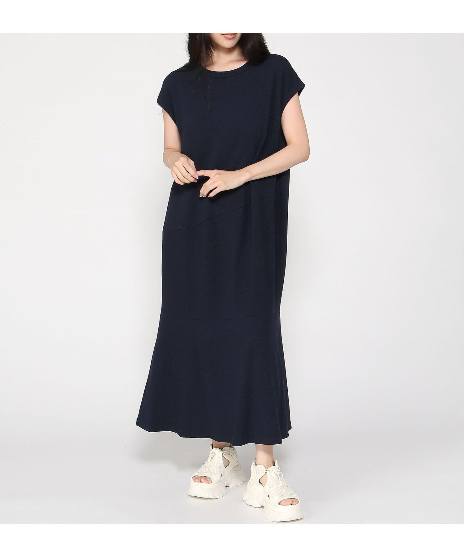 【ゴム/gomme】のバルメイドワンピース 人気、トレンドファッション・服の通販 founy(ファニー) 　ファッション　Fashion　レディースファッション　Fashion for Women　ワンピース　Dresses　インナー　Innerwear　カーディガン　Cardigan, Knitwear　ショルダー　Shoulder, Shoulder Strap　ストレッチ　Stretch, Stretchy Fabric　ドロップ　Drop Shoulder, Dropped Style　ハイネック　High Neck, Mock Neck　フレア　Flare, Flared　ポケット　Pocket, Pocket Detail　マーメイド　Mermaid, Fishtail Silhouette　リラックス　Relax, Relaxed Fit　ロング　Long, Long-Length　 other-1|ID: prp329100004602584 ipo3291000000032728744