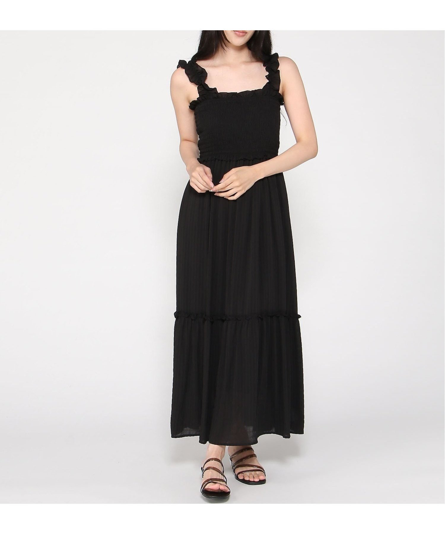 【イング/INGNI】のINGNI/フリルシアーシャーリングOP インテリア・キッズ・メンズ・レディースファッション・服の通販 founy(ファニー) 　ファッション　Fashion　レディースファッション　Fashion for Women　ワンピース　Dresses　アクセサリー　Fashion Accessories　ギャザー　Gathered, Ruffled　シャーリング　Shirring, Ruched　スマホ　Smartphone, Mobile Device　フィット　Fit, Slim Fit　フリル　Frill, Ruffle　ロング　Long, Long-Length　クロ|ID: prp329100004602586 ipo3291000000032728758